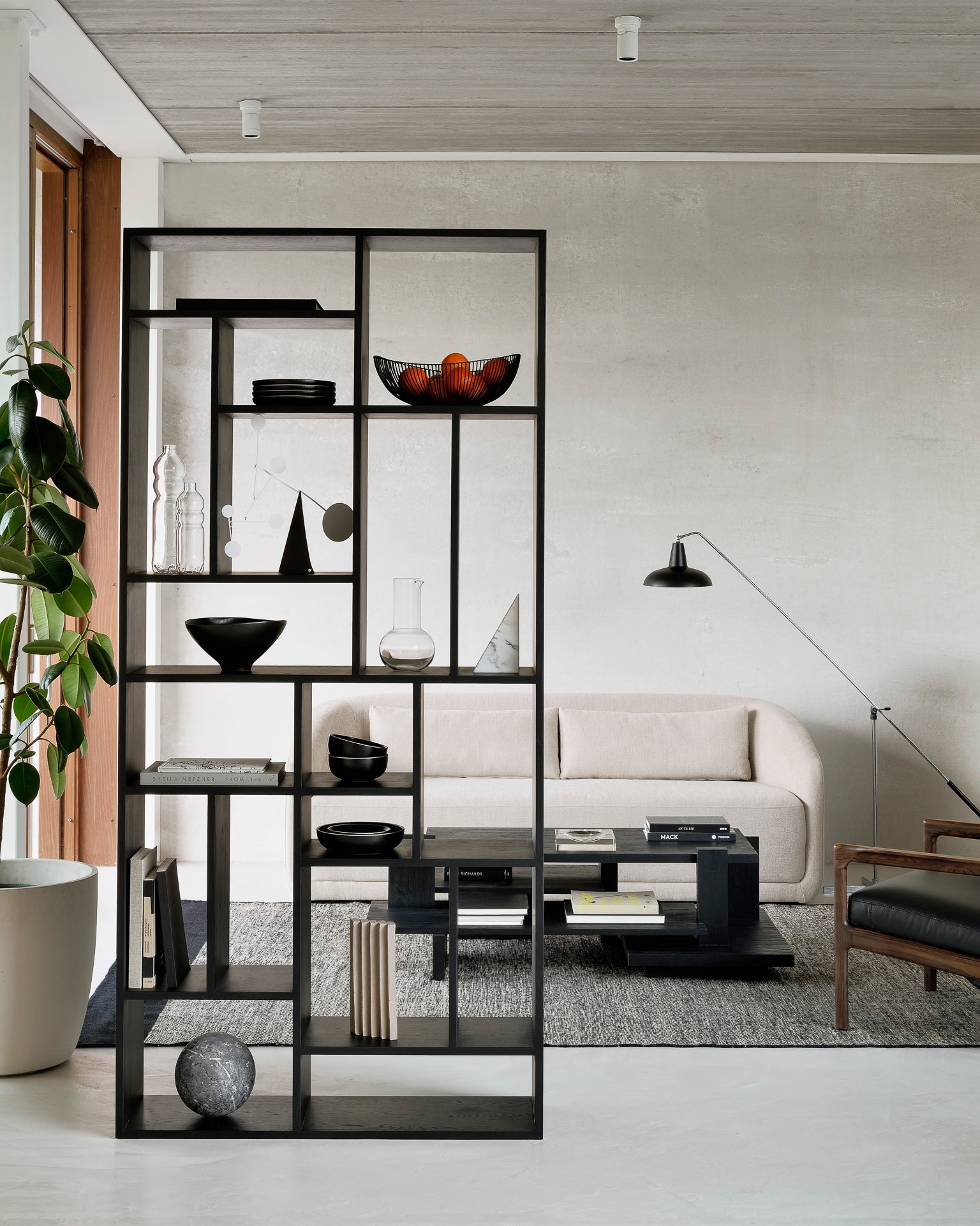 Dots kilim rug - Black White Cliff Studio Rugs