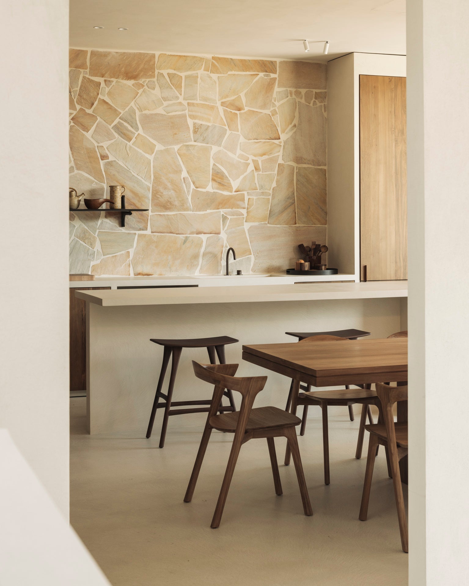 Double extendable dining table - teak - rectangular White Cliff Studio Dining Table