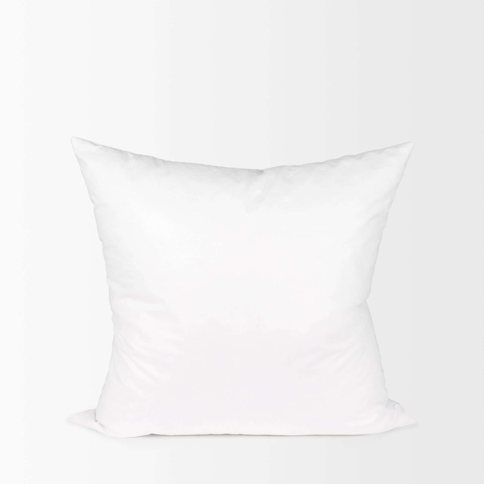 Down pillow insert 18x18