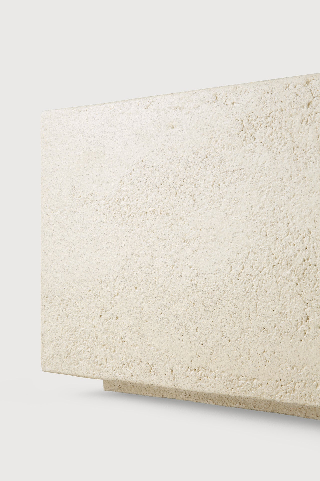 Elements coffee table - varnished Microcement - Off White - rectangular White Cliff Studio COFFEE TABLE