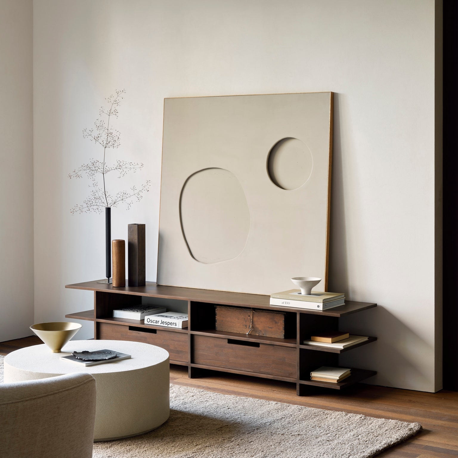 Elements coffee table - varnished Microcement - Off White - round White Cliff Studio COFFEE TABLE