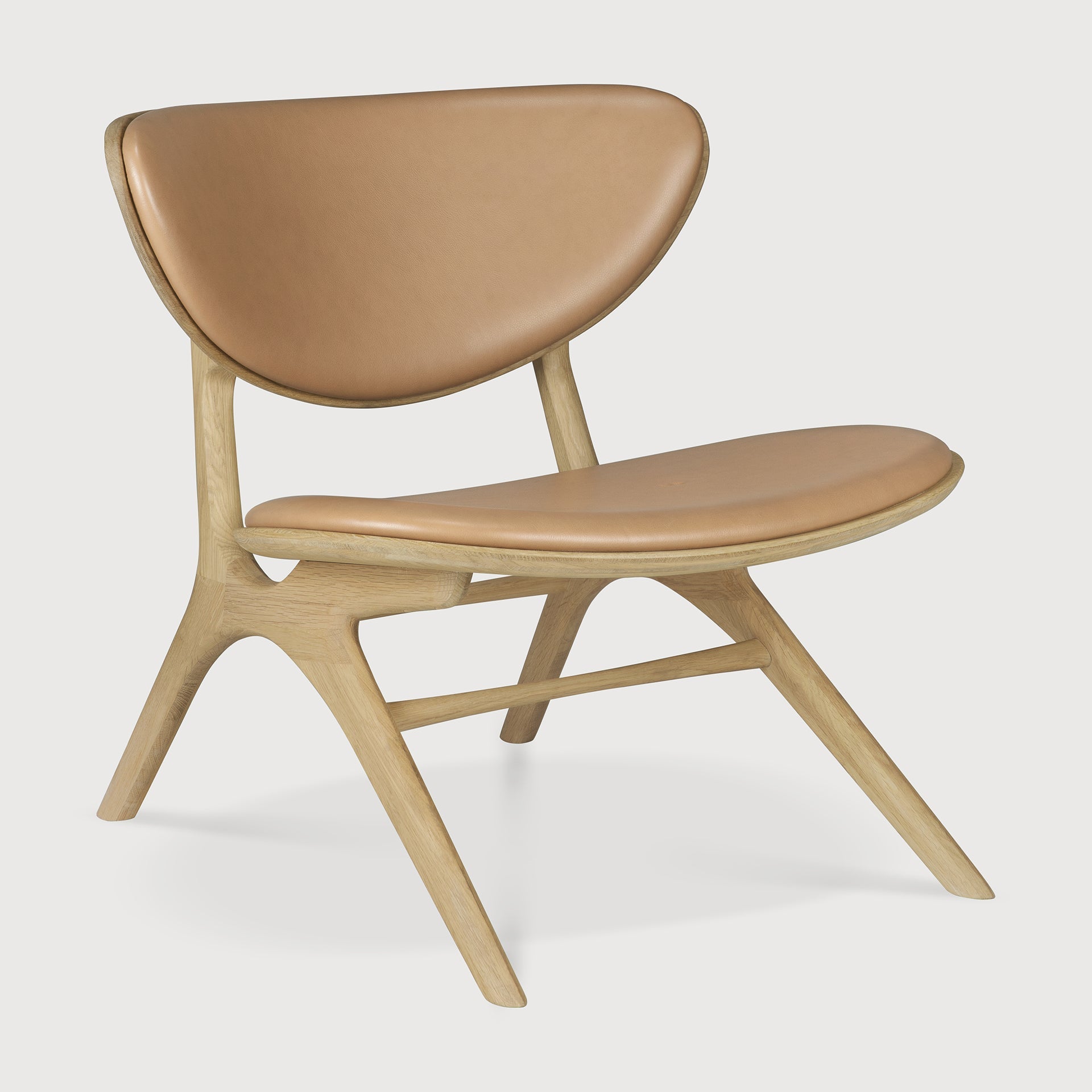 Eye lounge chair - varnished oak - Sienna leather - upholstered backrest + seat White Cliff Studio Lounge Chair