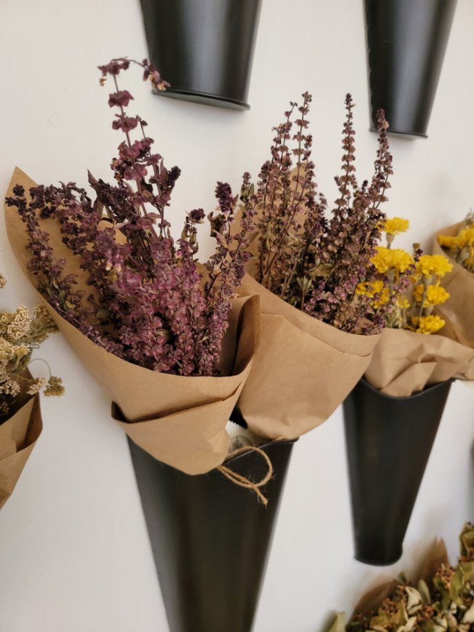 Natural Dried Floral Stems Bunch (Multiple Options)
