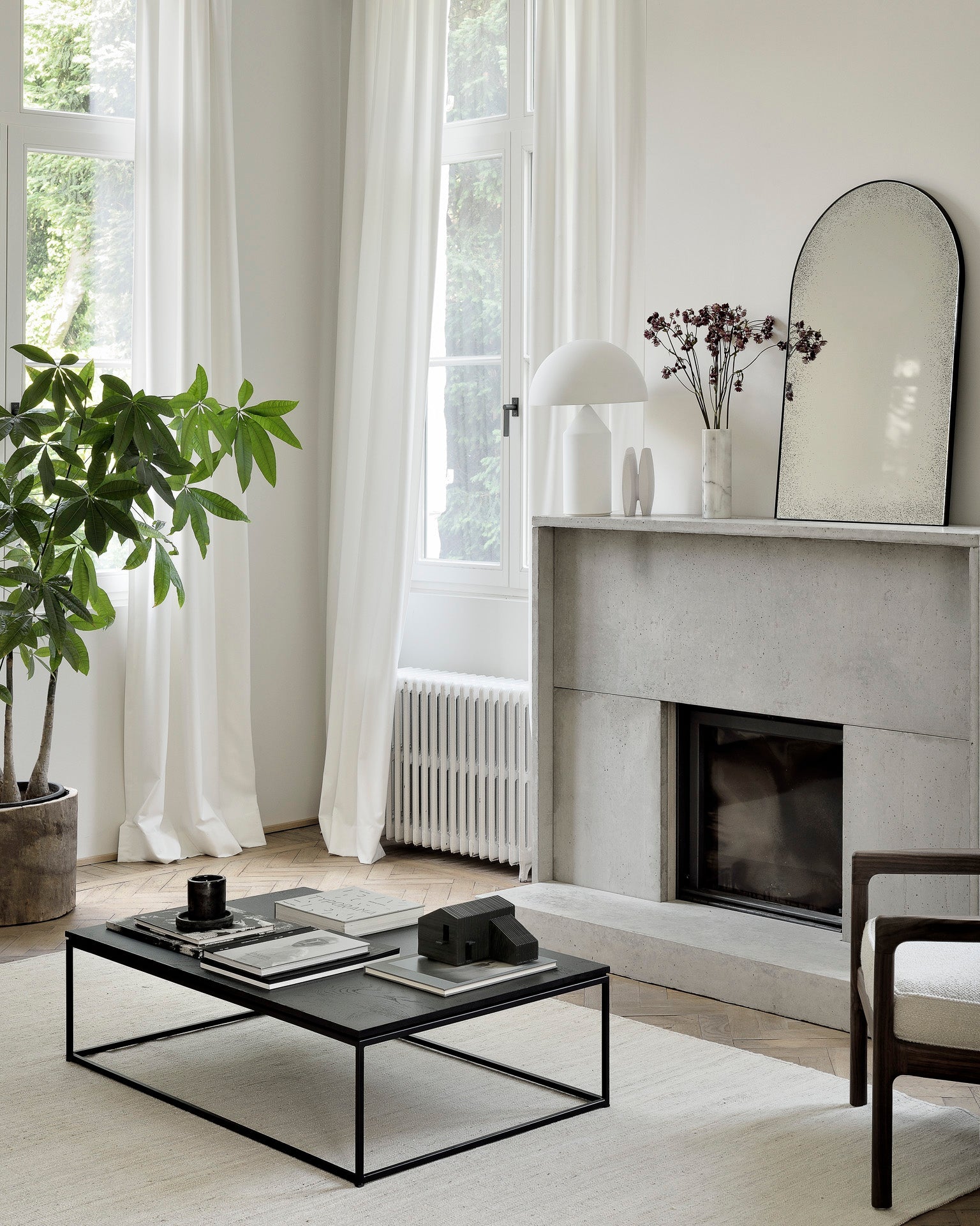 Gate wall mirror - Clear - black metal frame - medium aged White Cliff Studio Wall Mirror