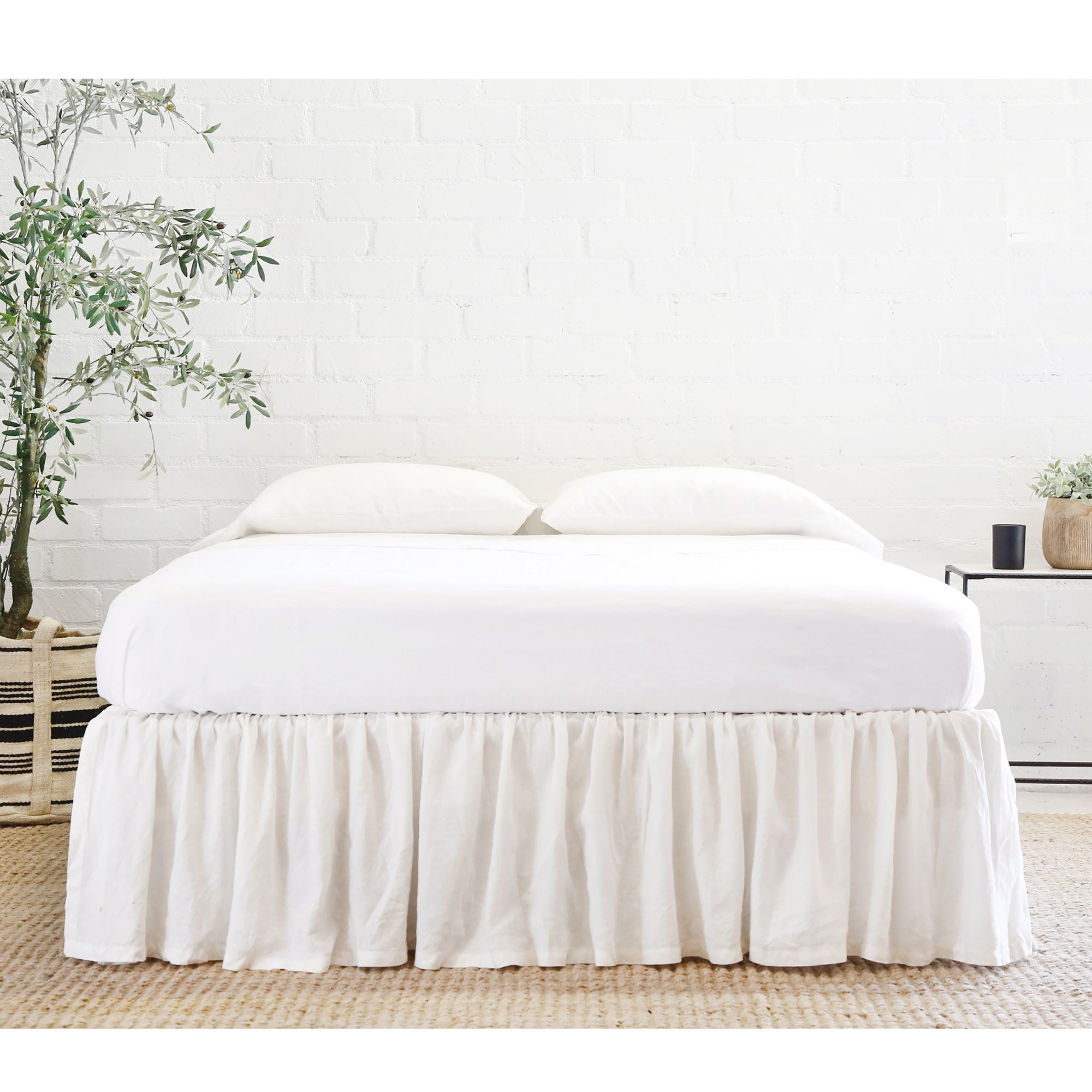 Gathered Linen Bedskirt White Cliff Studio Bedskirt