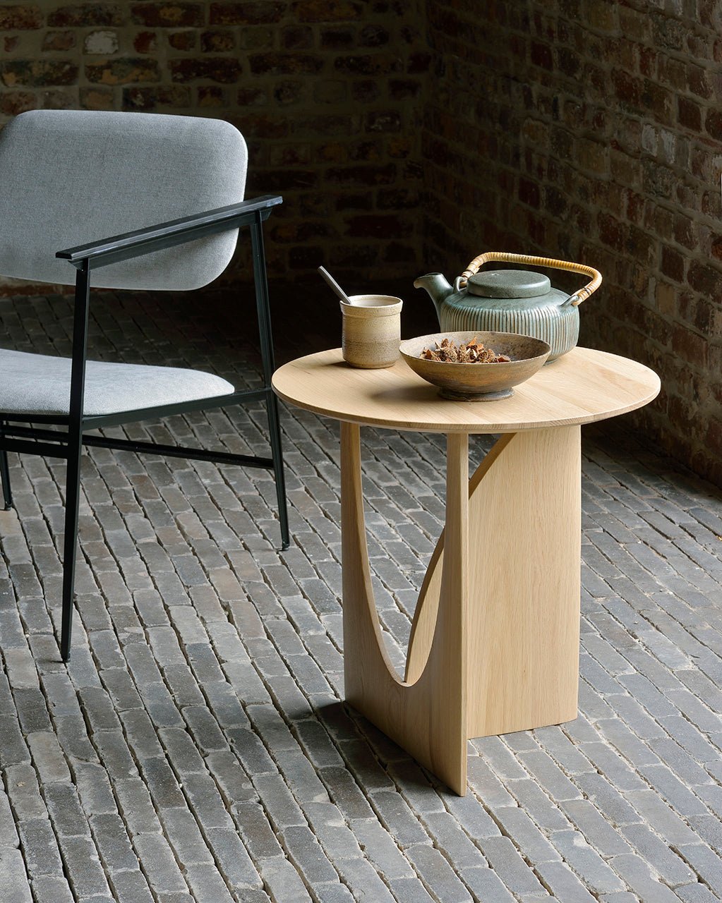 Geometric side table - varnished oak - round White Cliff Studio Side Table