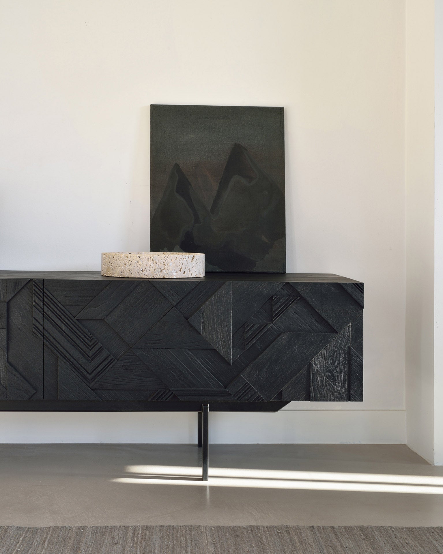 Graphic TV cupboard - varnished teak - black - 1 flip - down door - 1 drawers White Cliff Studio Media Console