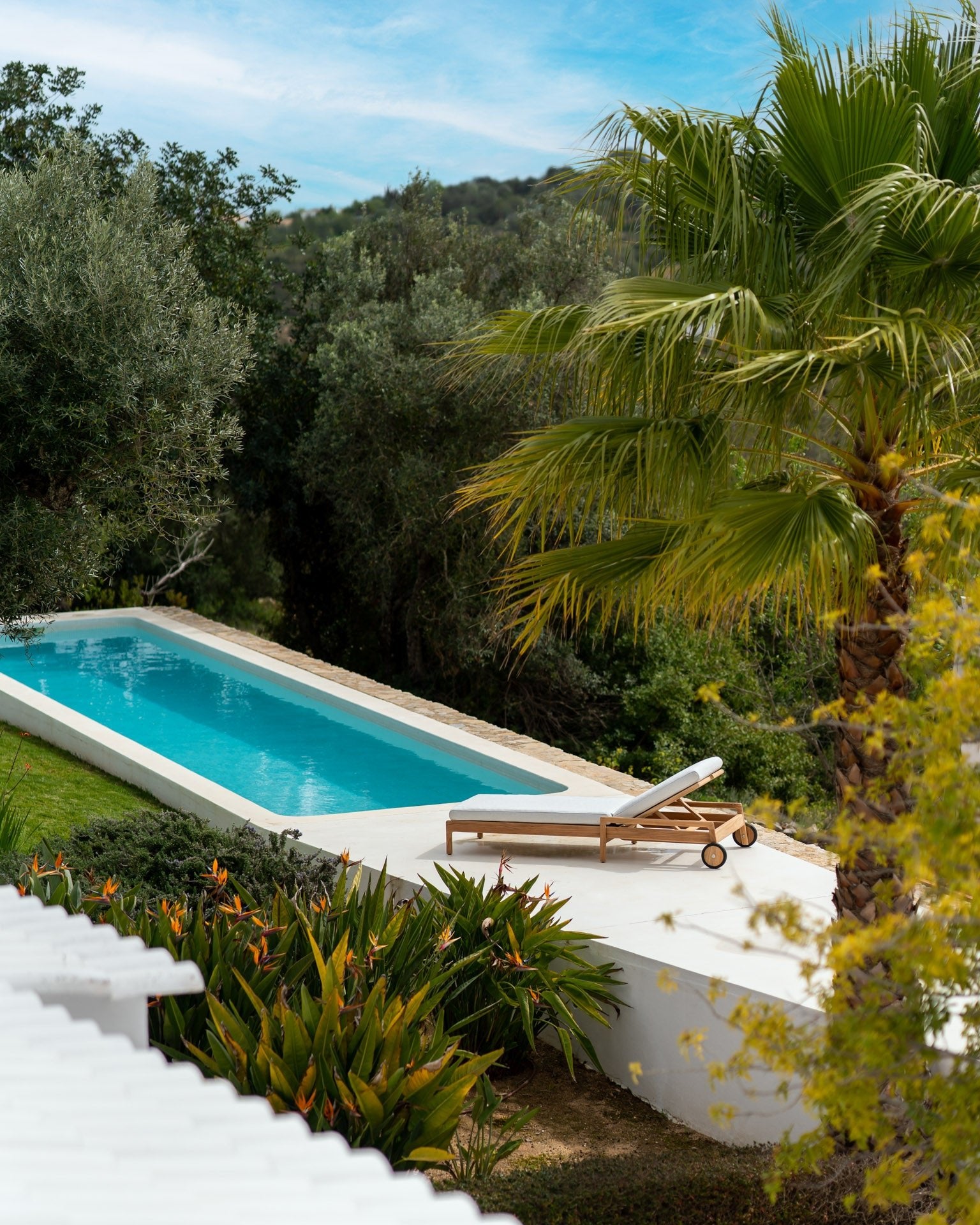 Jack outdoor adjustable lounger cushion - Off White fabric White Cliff Studio Outdoor Cushion