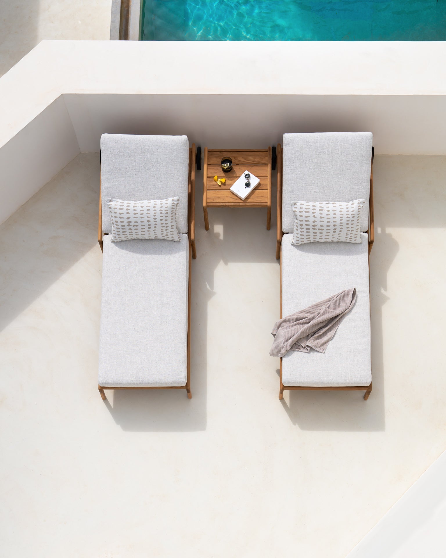 Jack outdoor side table - teak - square White Cliff Studio Outdoor Side Table