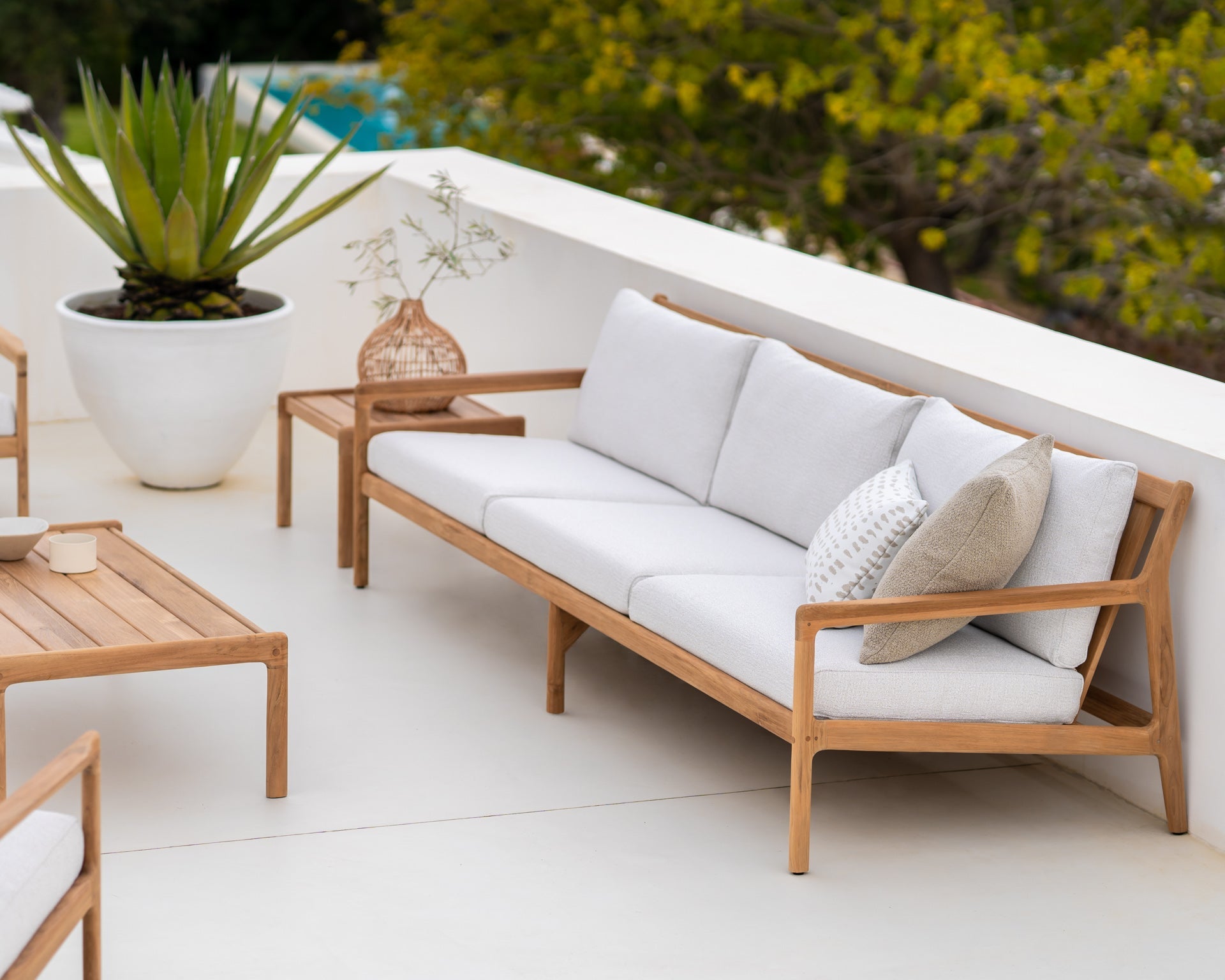 Jack outdoor sofa - teak - Off White fabric - 3+ seater White Cliff Studio Outdoor Sofa