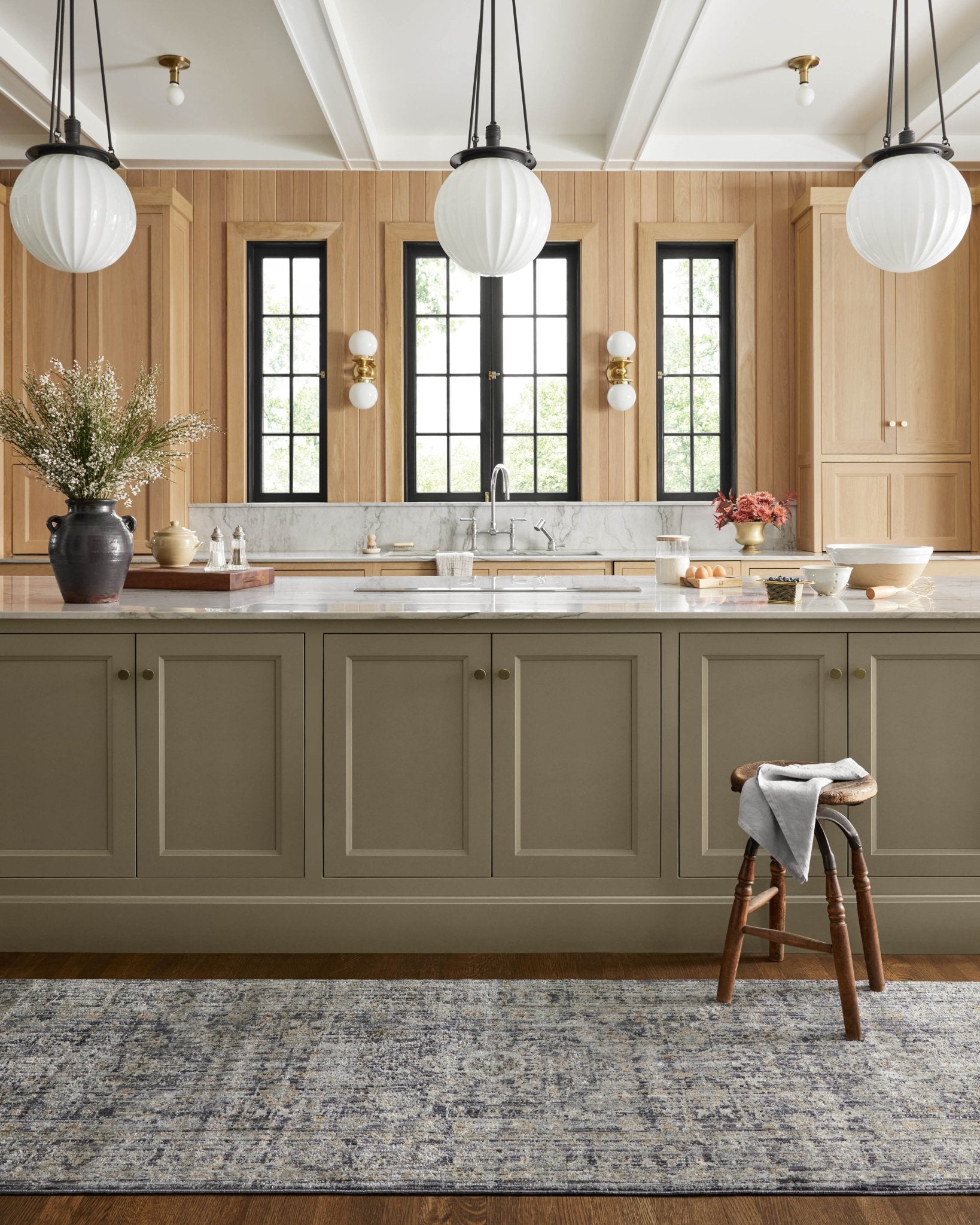 Jean Stoffer x Loloi Katherine Midnight/ Tobacco 11' - 6" x 15' - 7" Area Rug White Cliff Studio Area Rugs