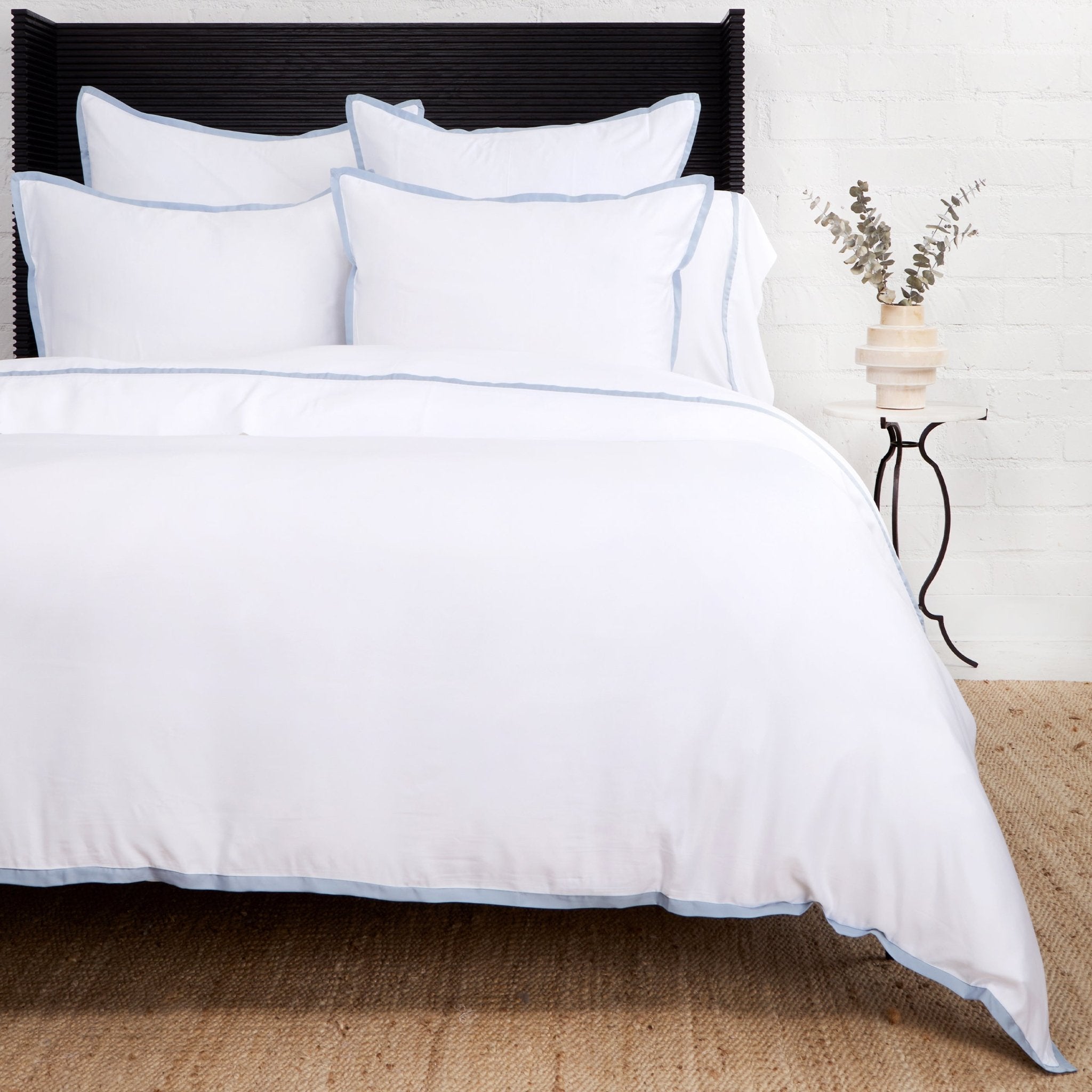 Langston Bamboo Sateen Duvet Cover Set White Cliff Studio Duvet Sets