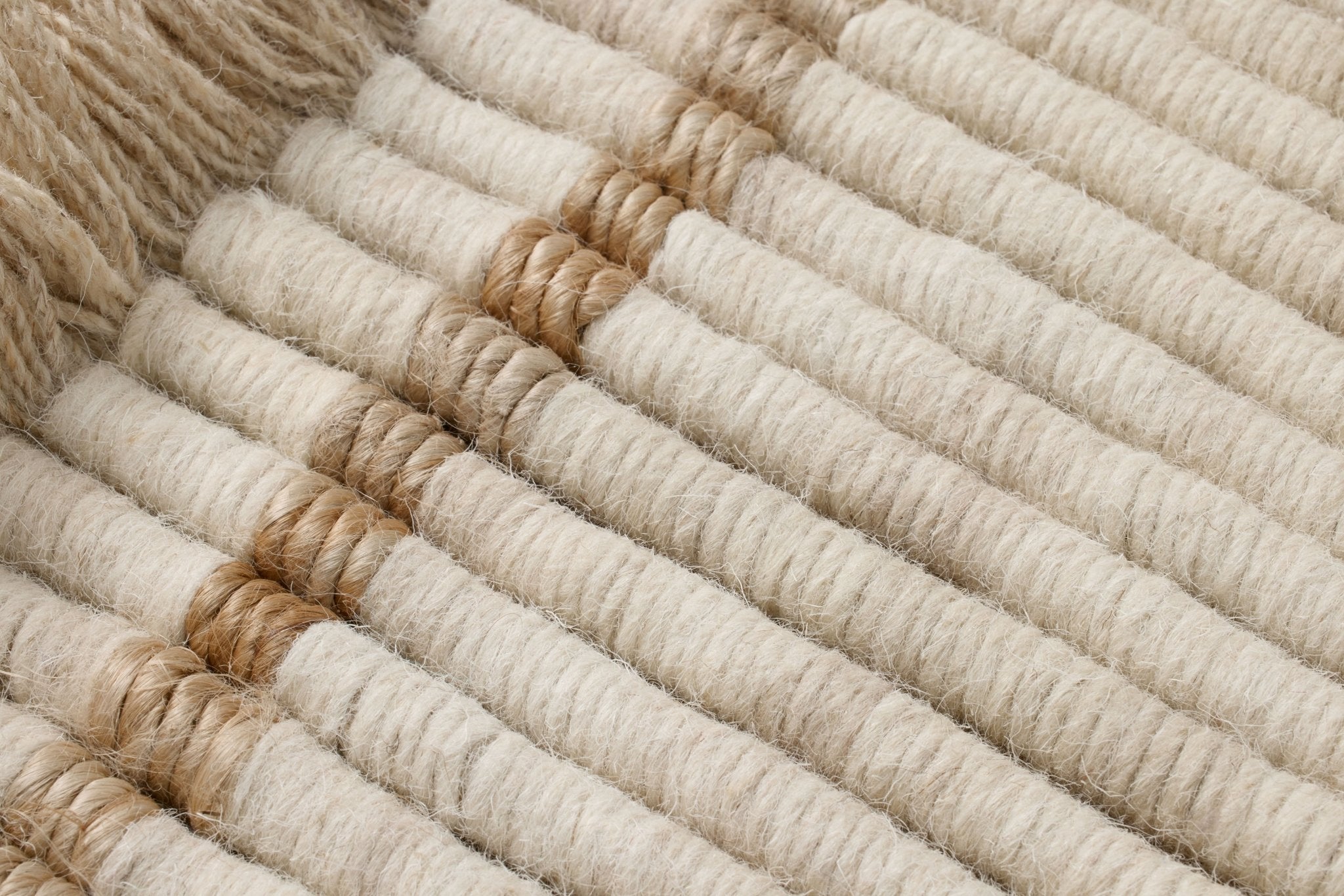 Loloi All Coiled Up Ivory / Natural Wall Art