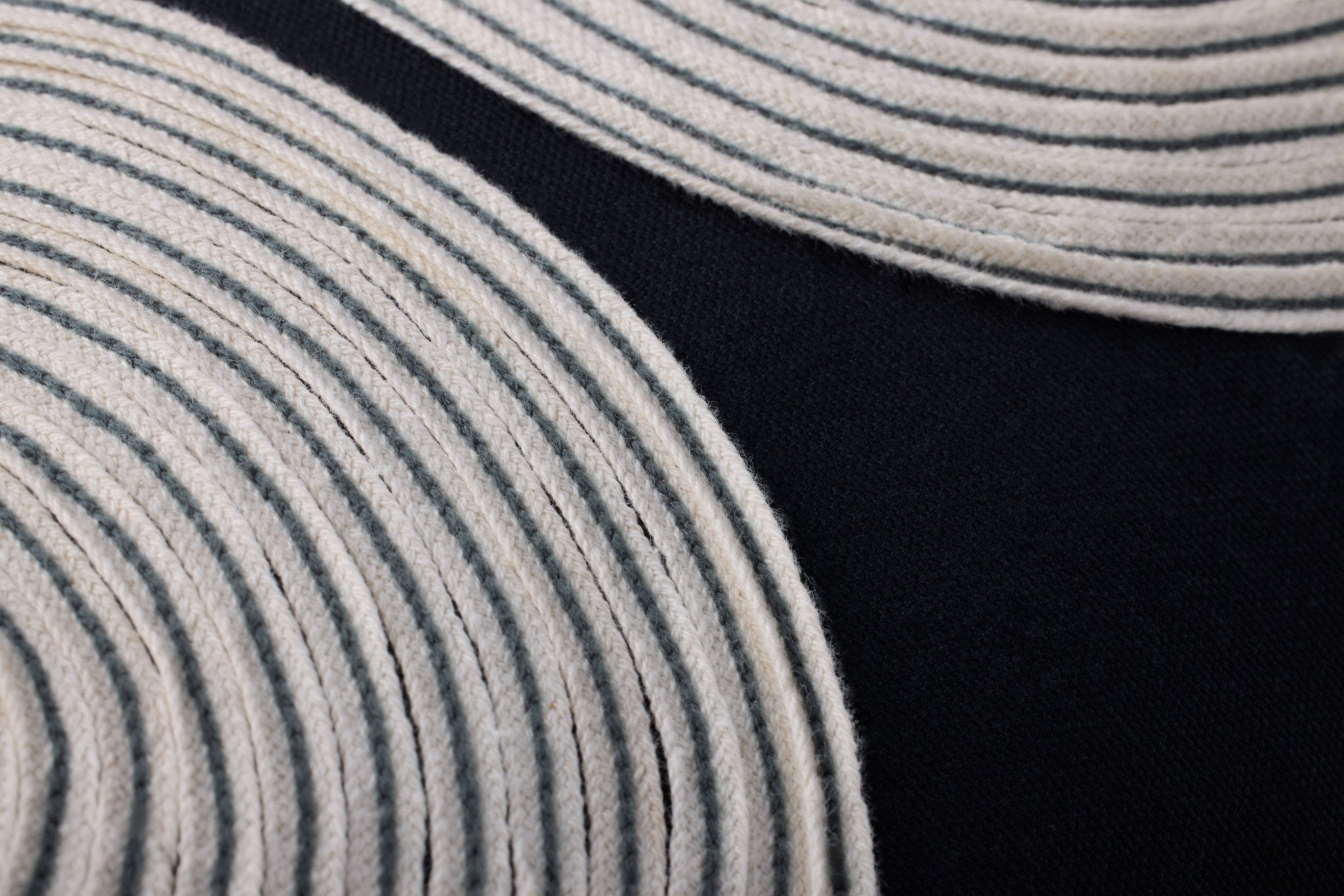 Loloi Black / Natural Pillow White Cliff Studio Pillow
