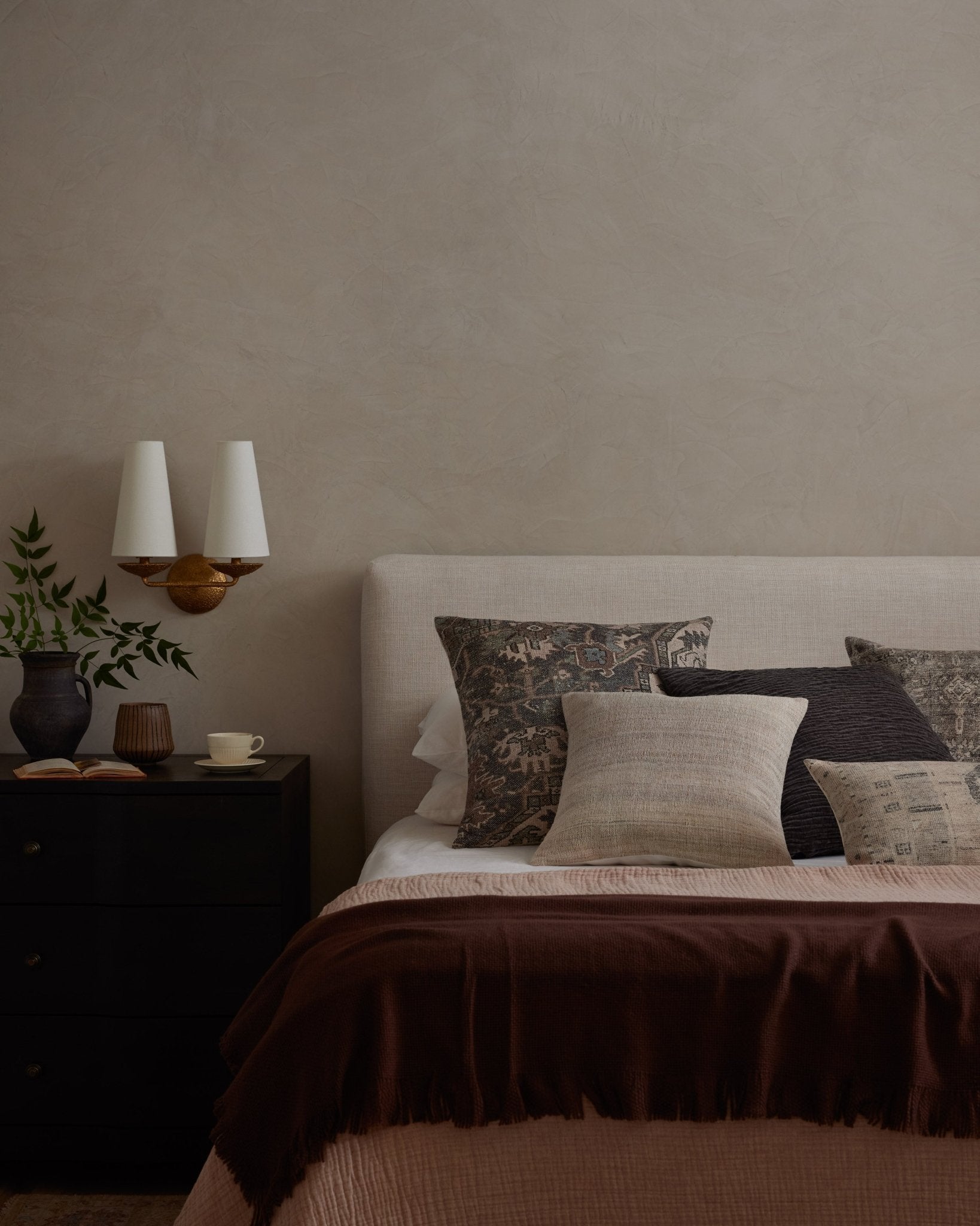 Loloi Charcoal 22'' x 22'' Cover Only Pillow