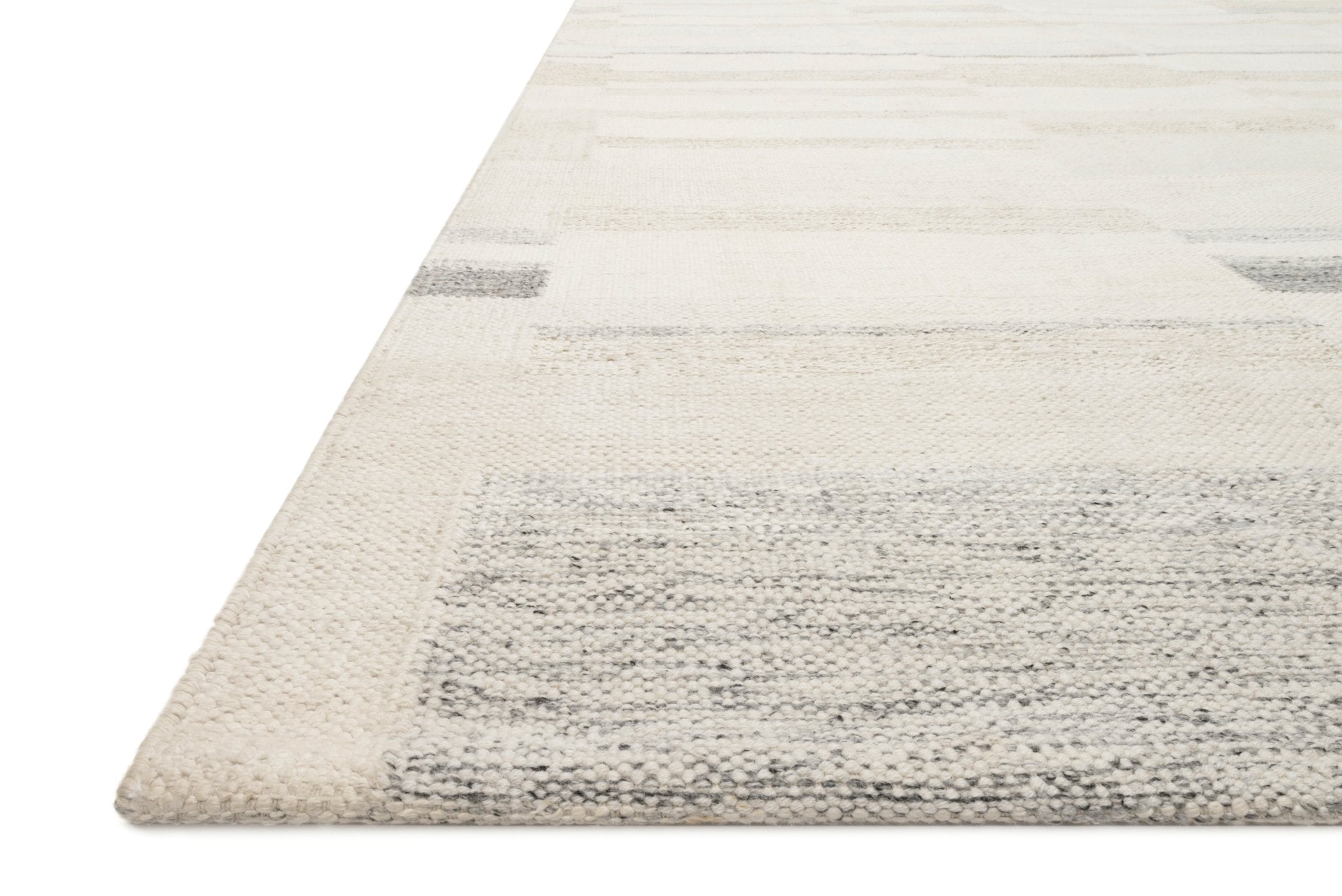 Loloi Evelina Ivory / Beige Sample Rug White Cliff Studio Sample Rug