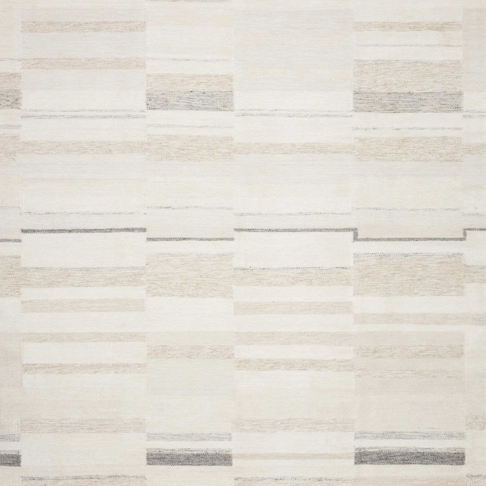 Loloi Evelina Ivory / Beige Sample Rug White Cliff Studio Sample Rug