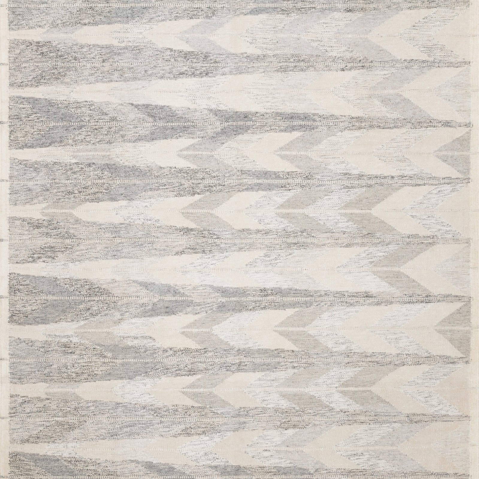 Loloi Evelina Pewter / Silver Sample Rug White Cliff Studio Sample Rug