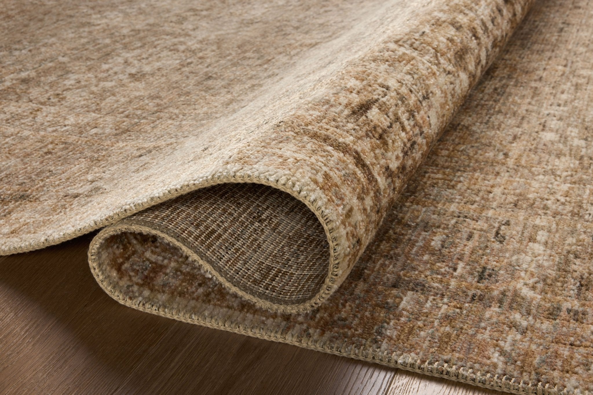 Loloi Heritage Clay / Natural Rug