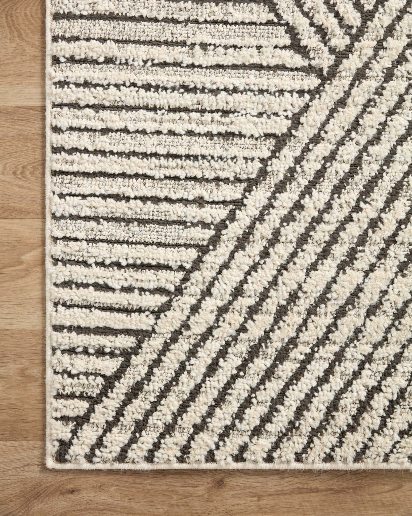 Loloi II Fabian Charcoal / Ivory Rug White Cliff Studio Area Rugs