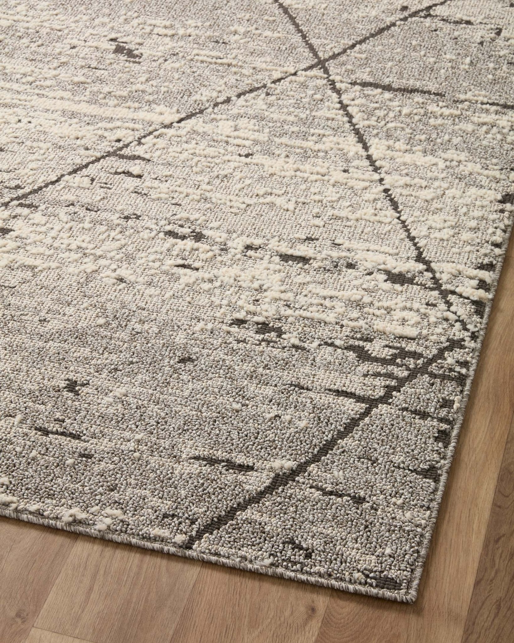 Loloi II Fabian Grey / Charcoal Rug White Cliff Studio Area Rugs