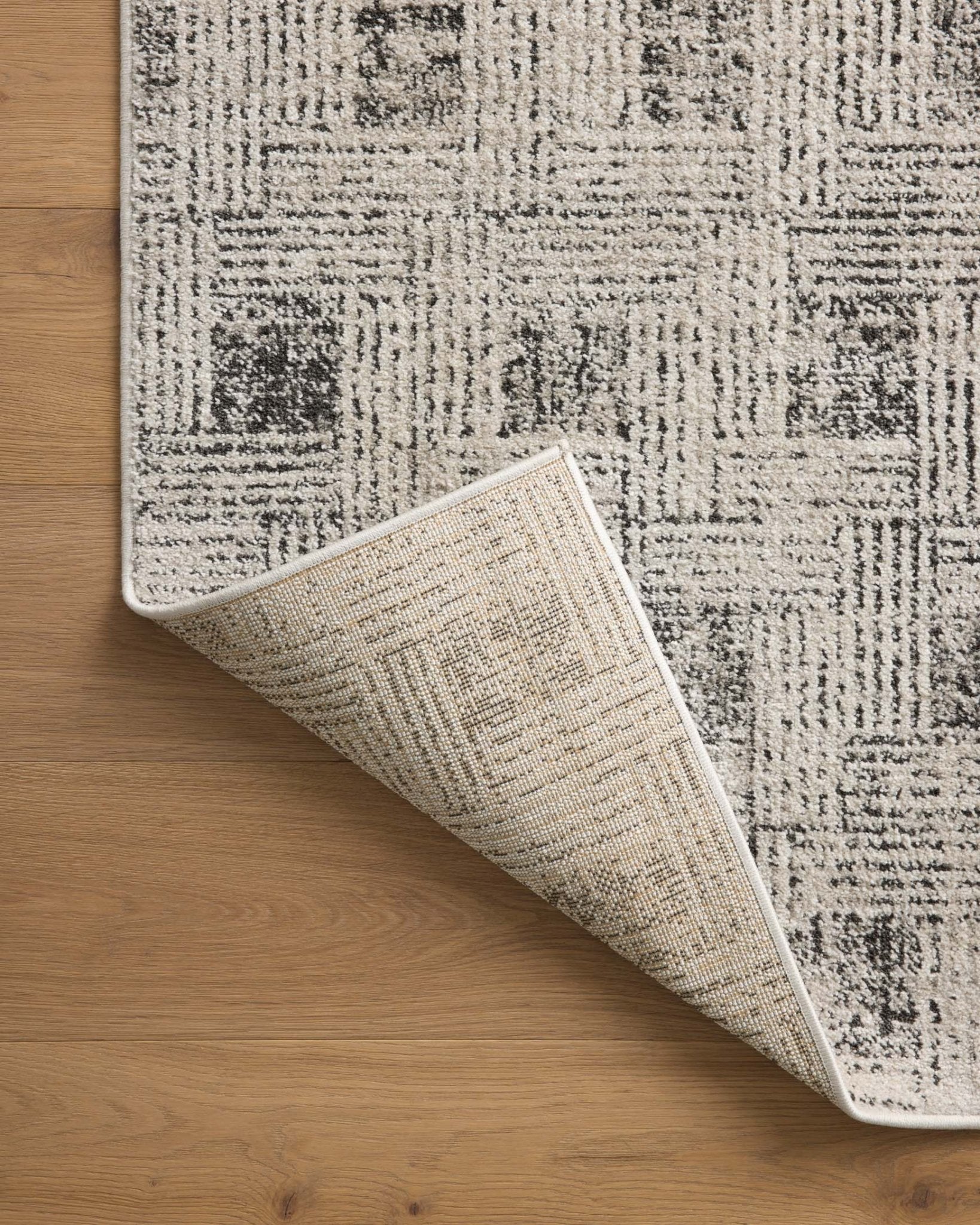 Loloi II Kamala Grey / Graphite Rug White Cliff Studio Area Rugs