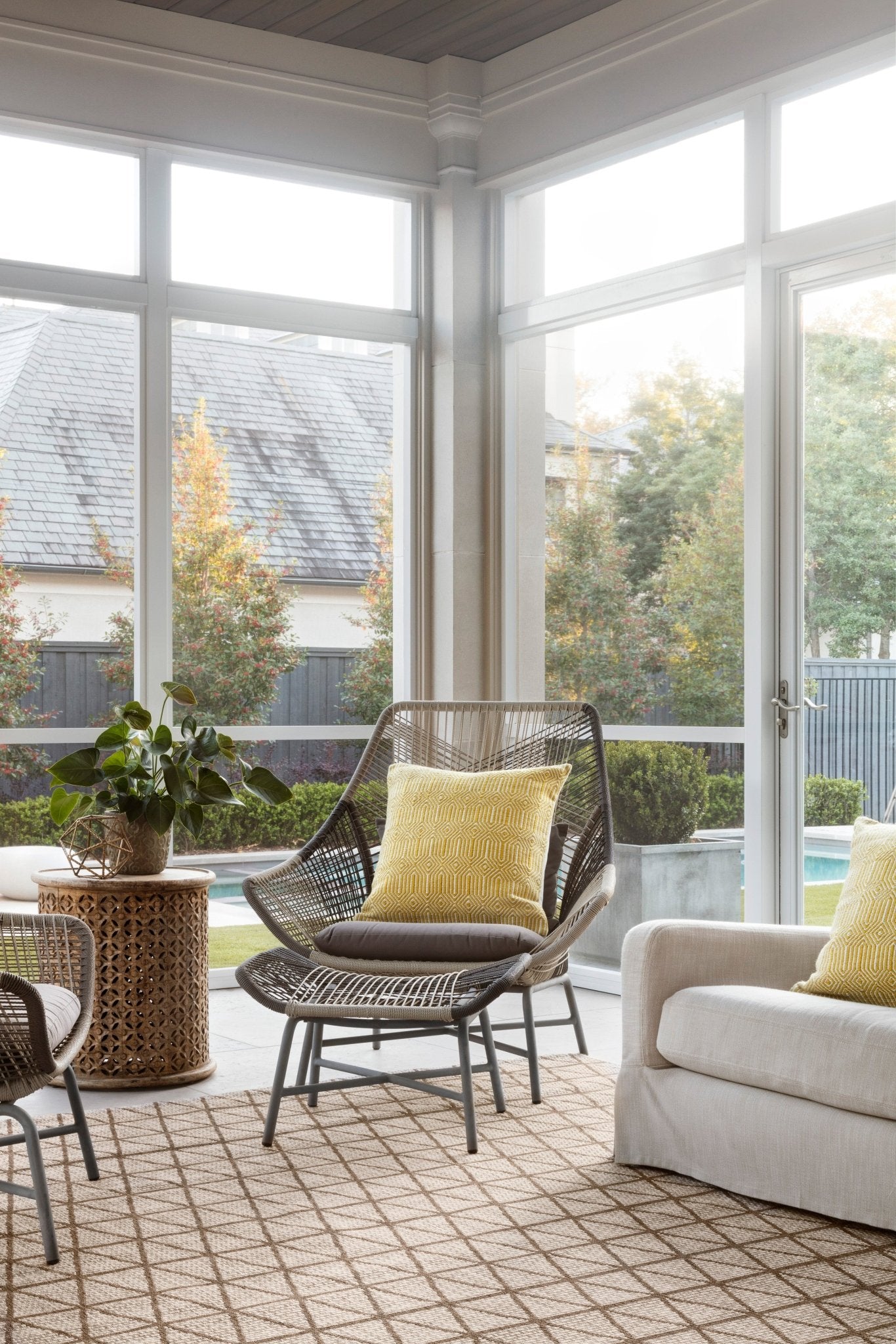 Loloi Isle Beige / Mocha Accent Rug White Cliff Studio Accent Rug