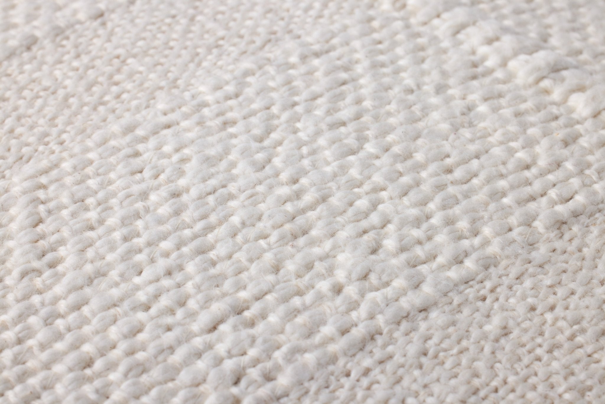 Loloi Ivory Pillow White Cliff Studio Pillow