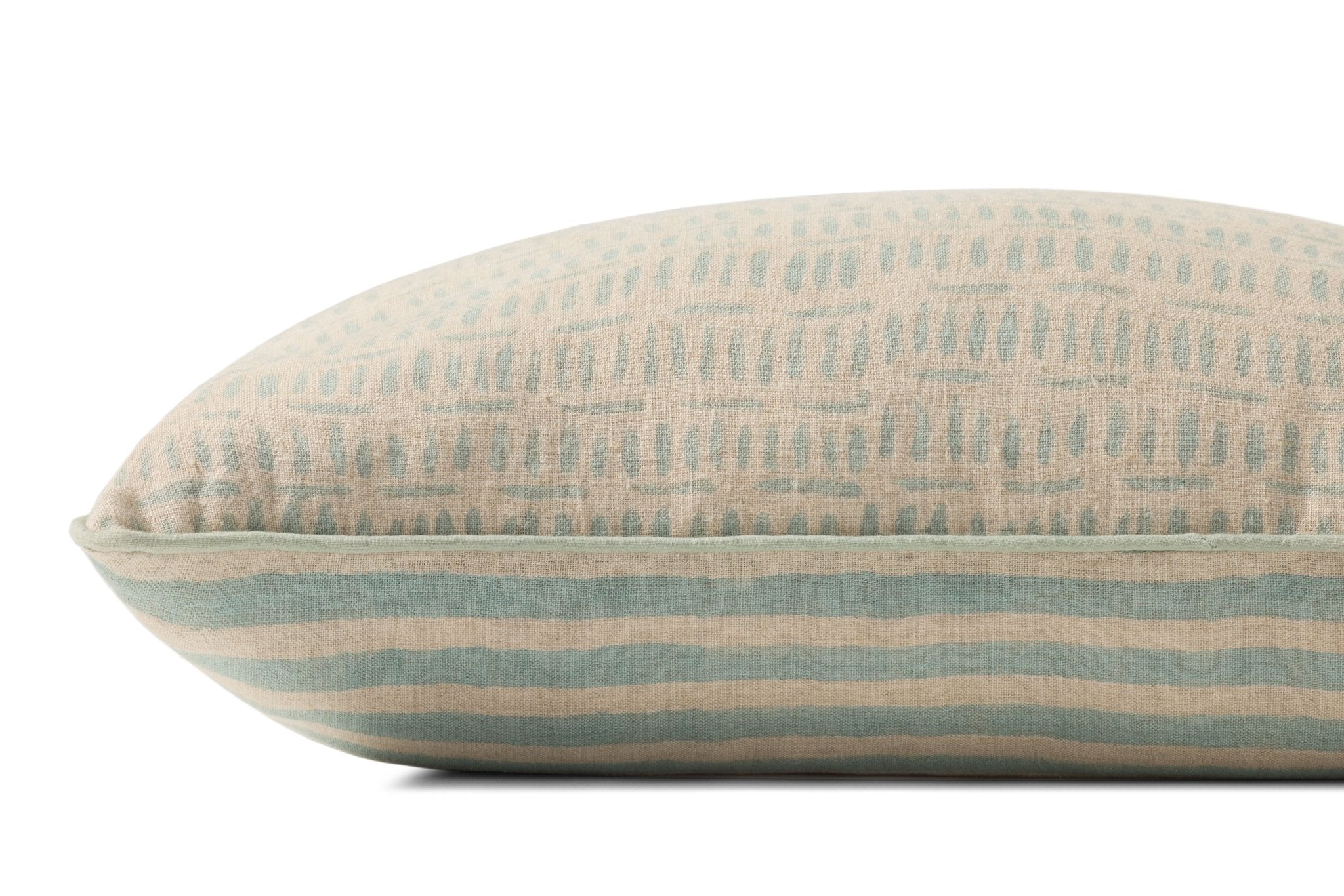 Loloi Lt. Blue Pillow White Cliff Studio Pillow