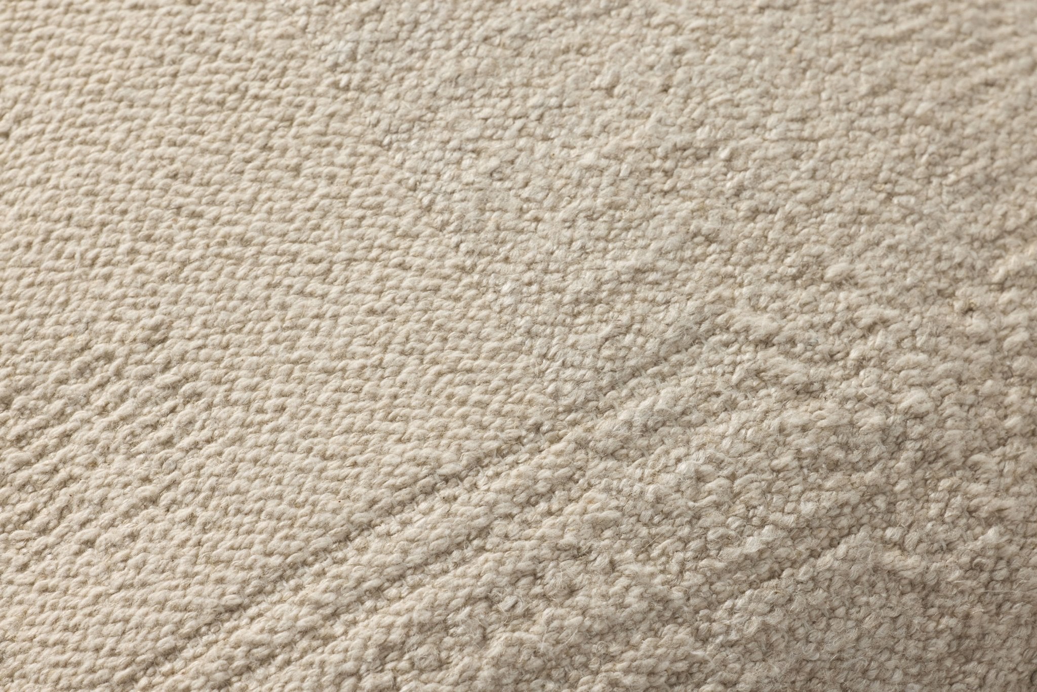 Loloi Natural Pillow White Cliff Studio Pillow