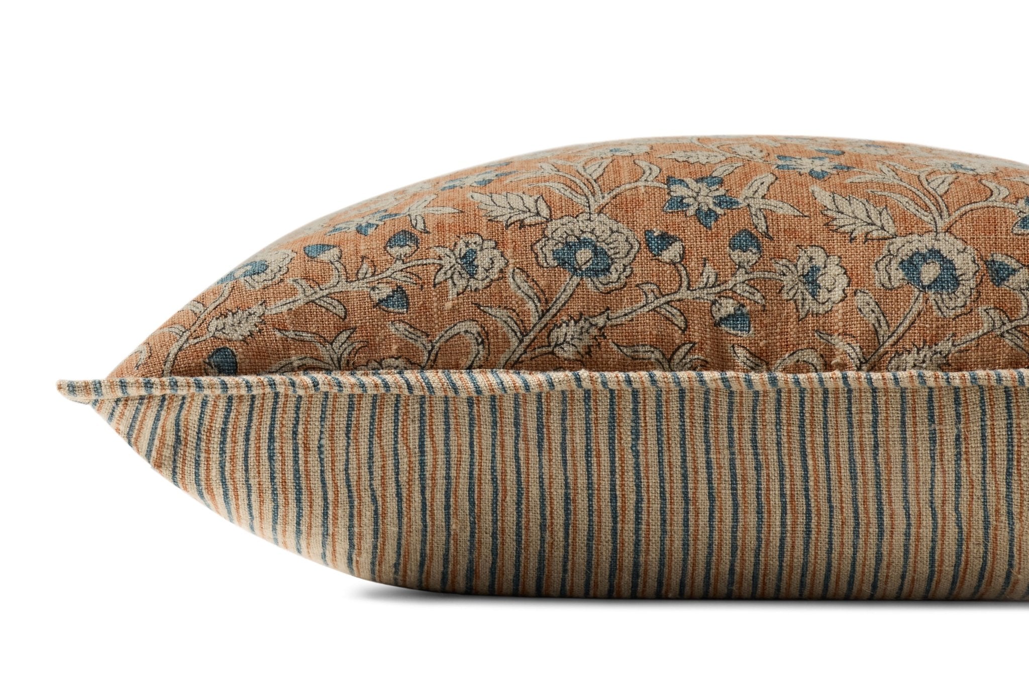 Loloi Peach / Multi Pillow White Cliff Studio Pillow