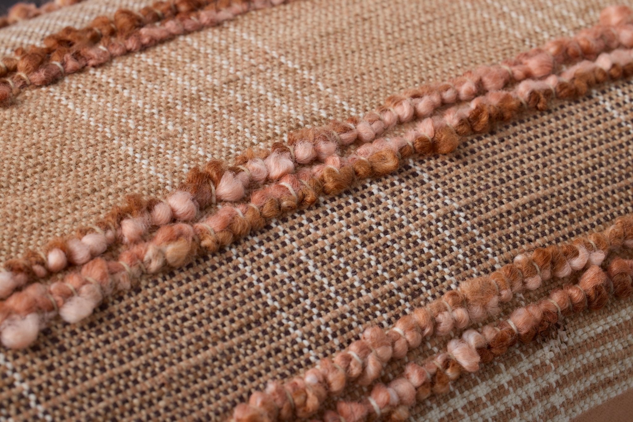 Loloi Rust / Multi Pillow White Cliff Studio Pillow
