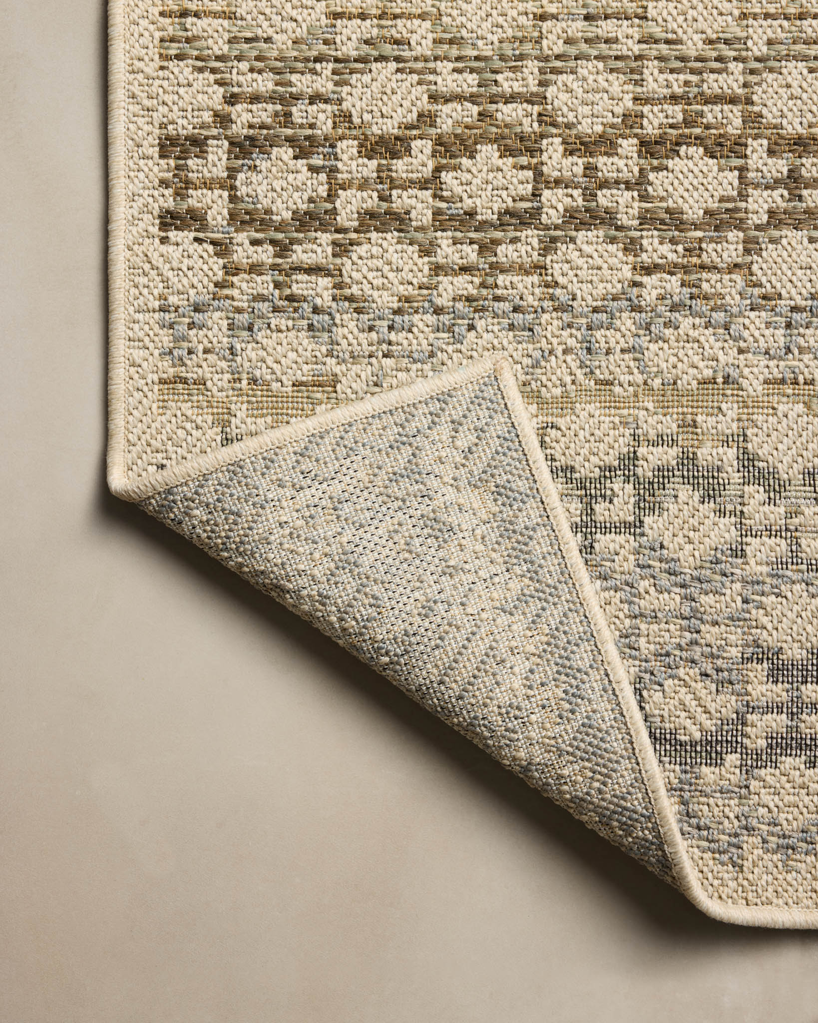 Loloi Saylor Ivory / Multi Rug White Cliff Studio Area Rugs