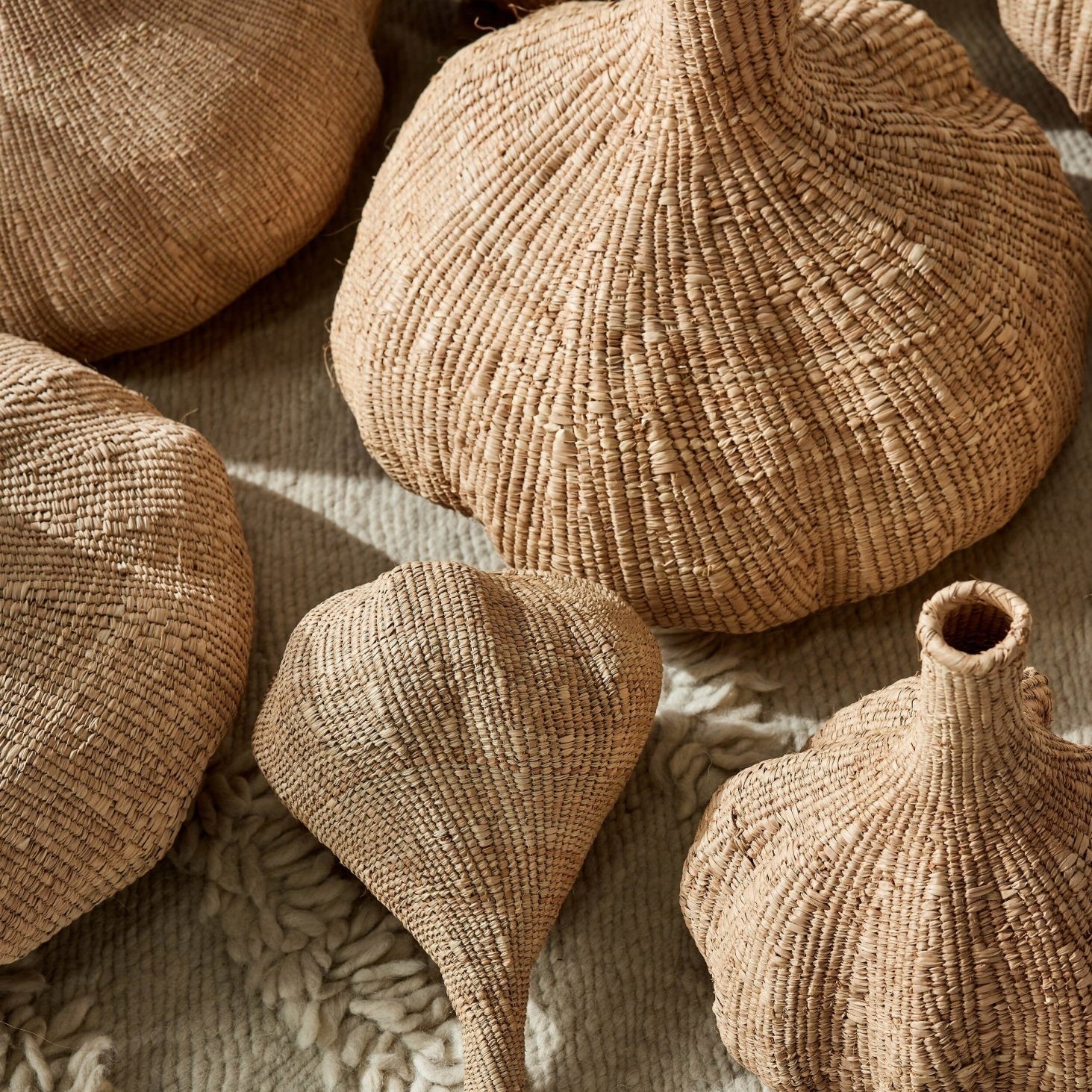 Long - Necked Ilala Garlic Gourd Basket