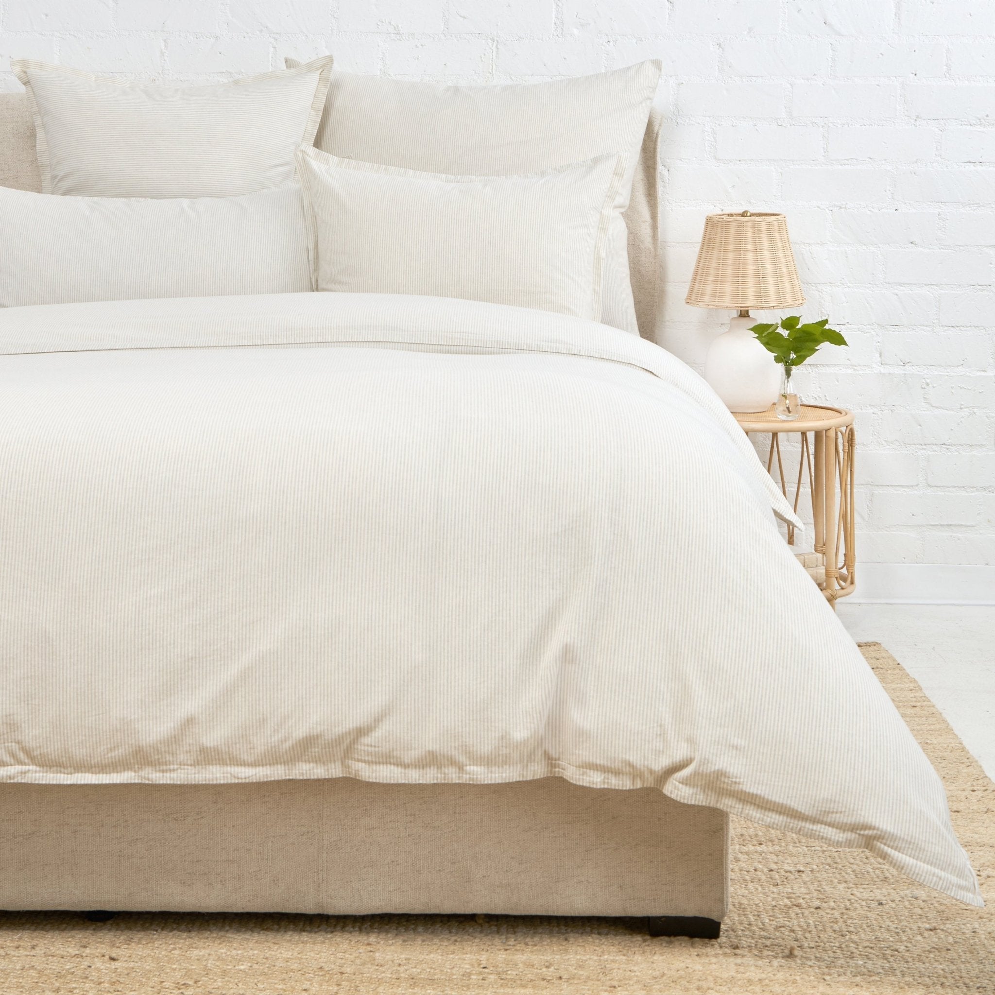 Luke Duvet Cover White Cliff Studio Duvet