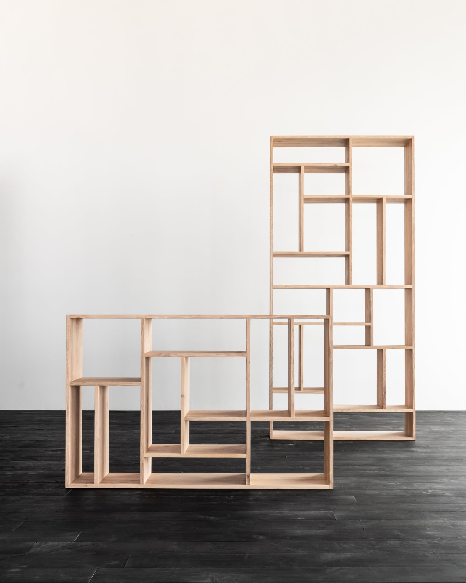 M rack - oak White Cliff Studio Wall Shelf