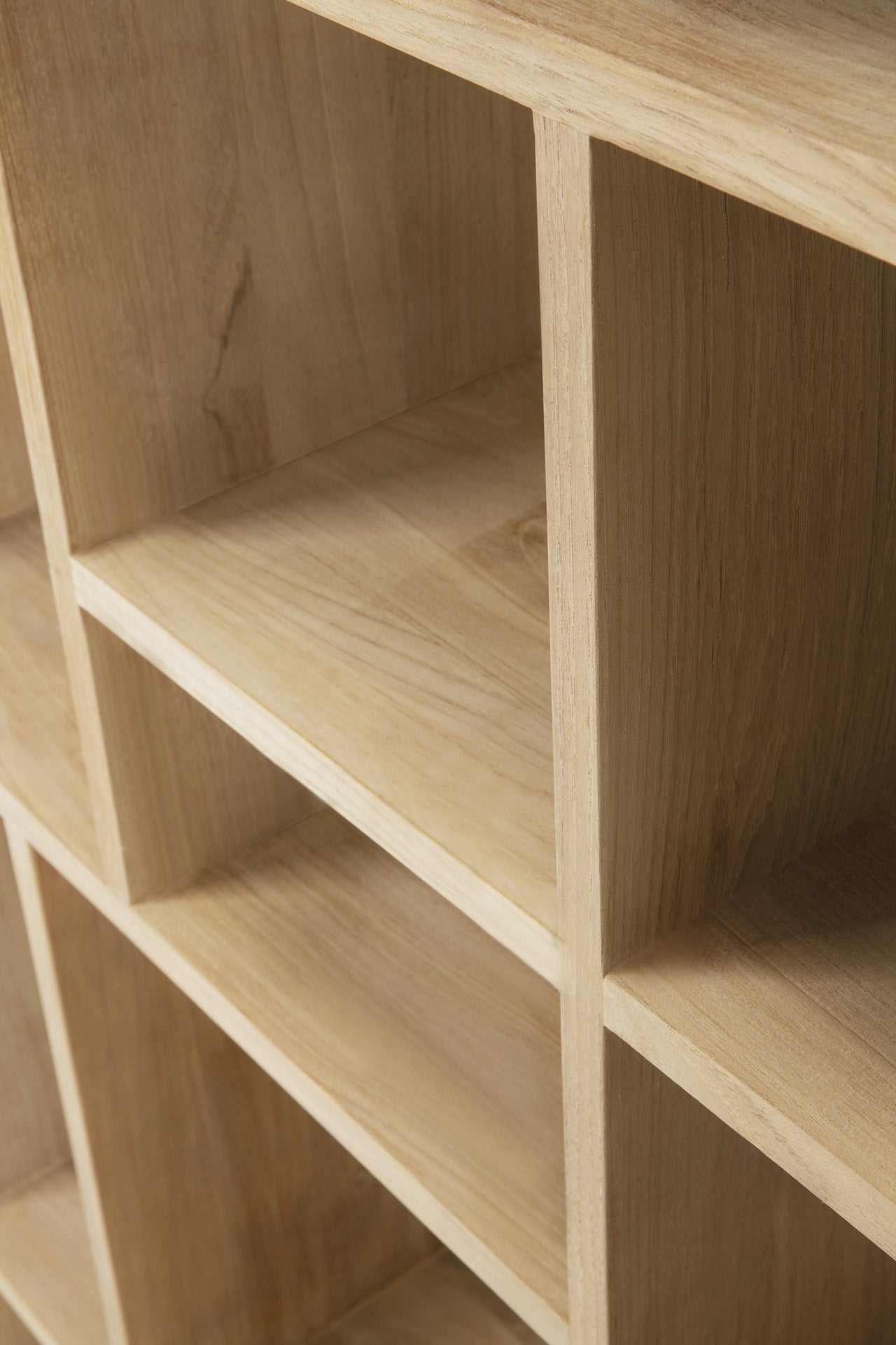 M rack - oak White Cliff Studio Wall Shelf