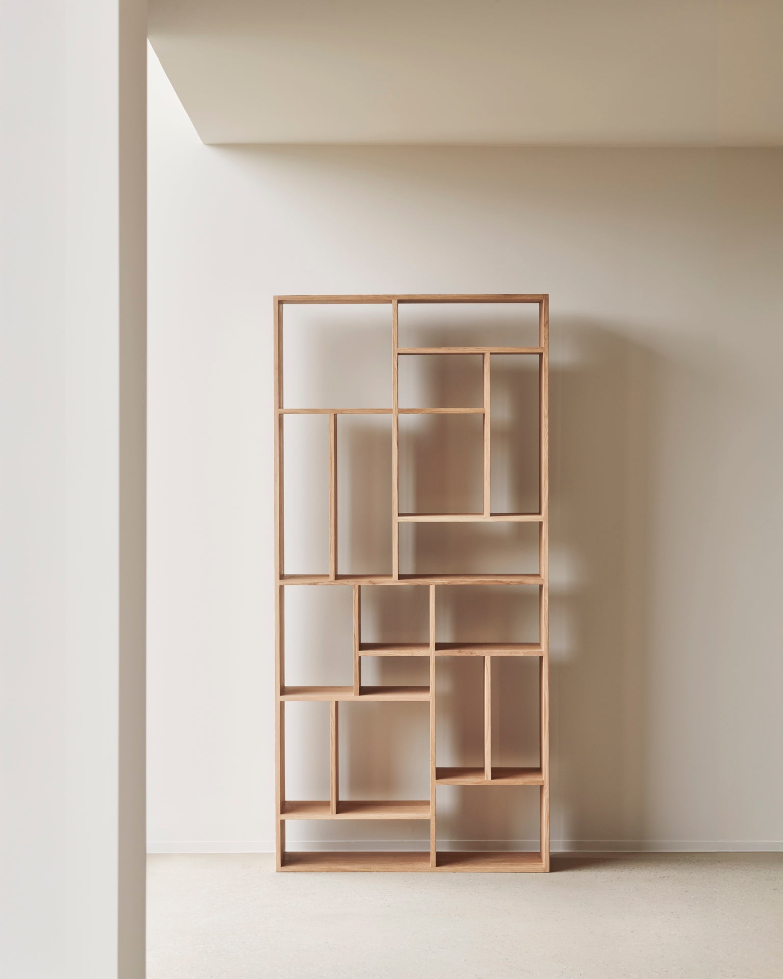 M rack - oak White Cliff Studio Wall Shelf