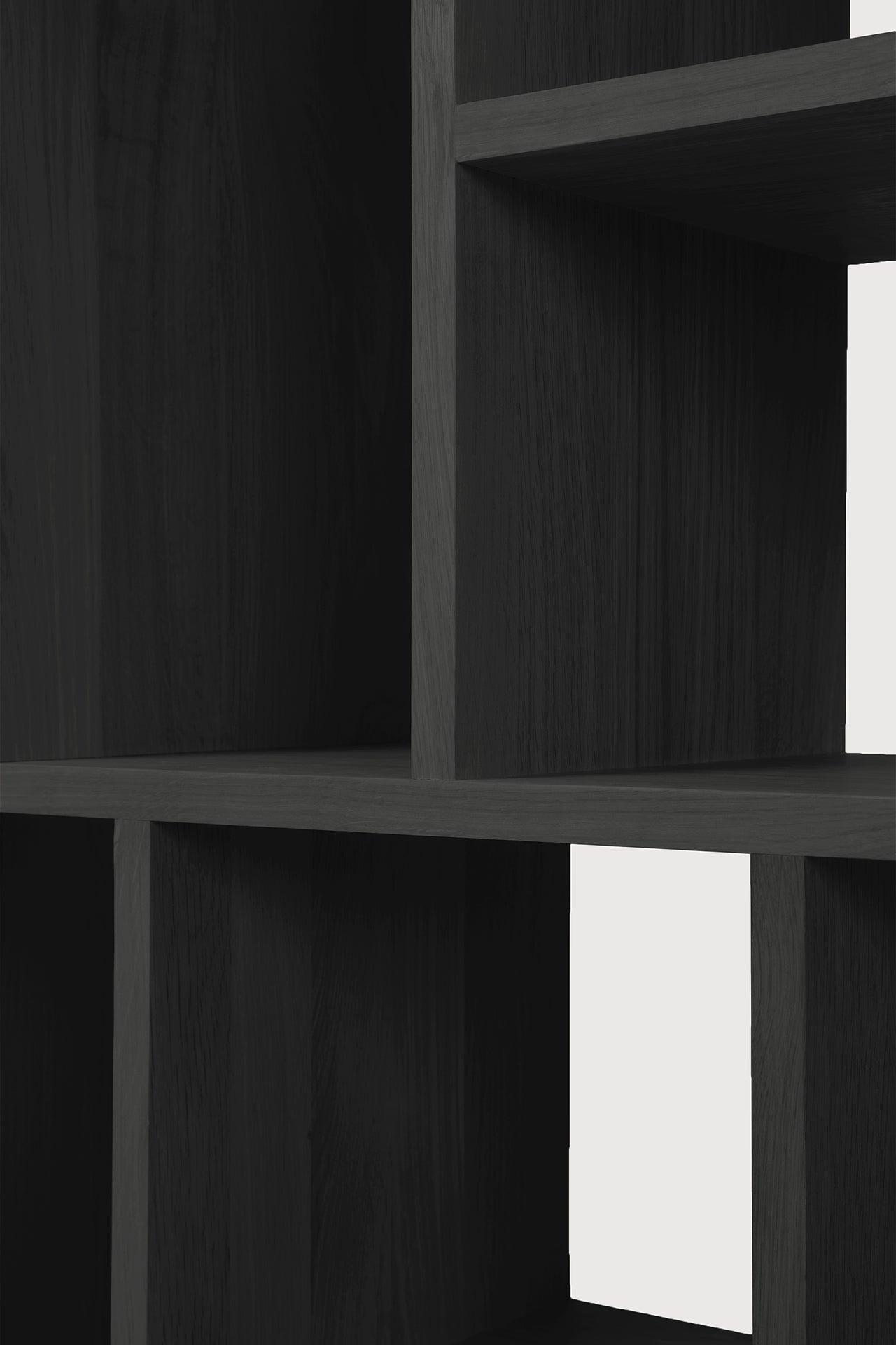 M rack - varnished oak - black White Cliff Studio Wall Shelf
