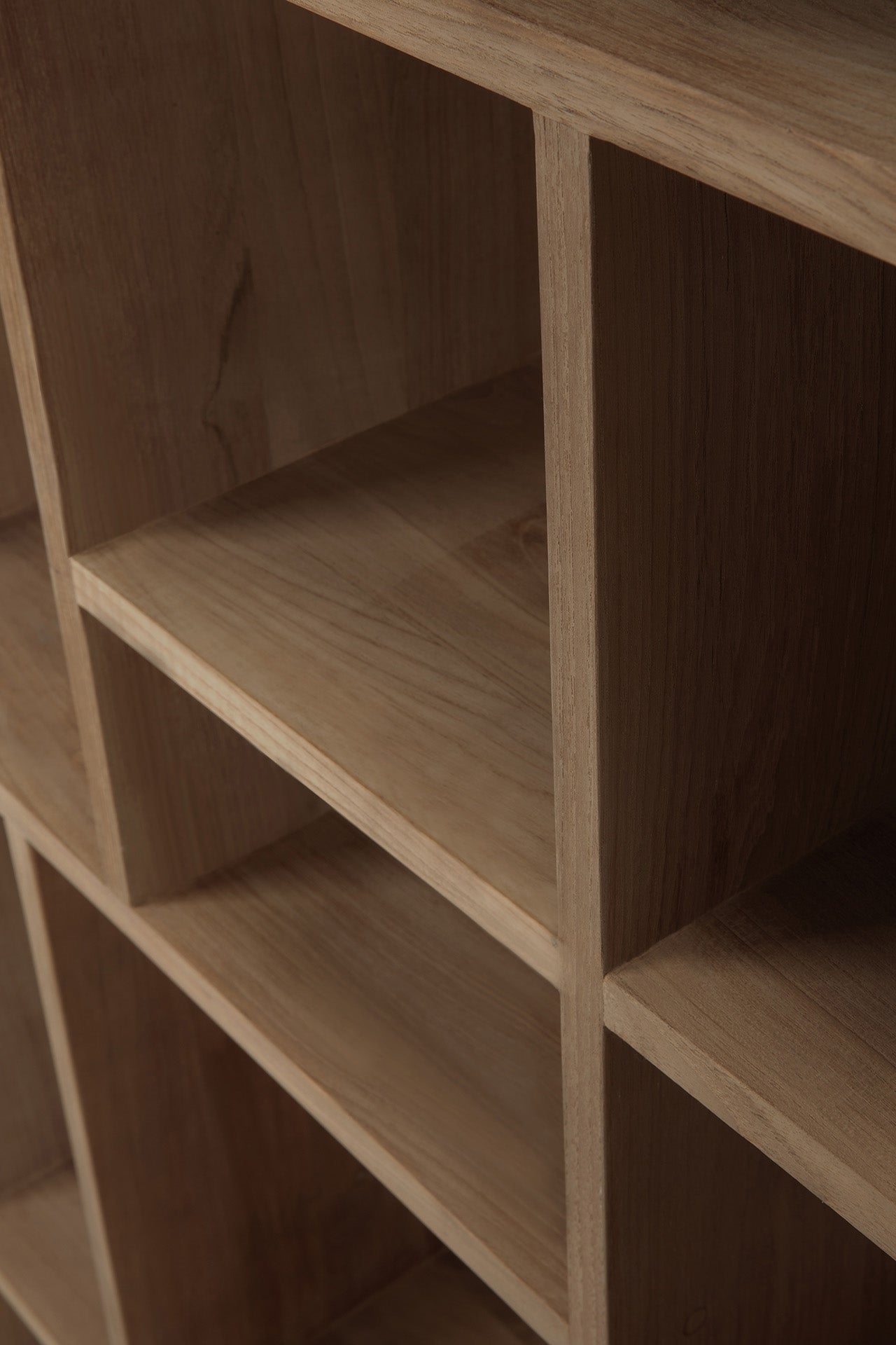 M Rack White Cliff Studio Wall Shelf