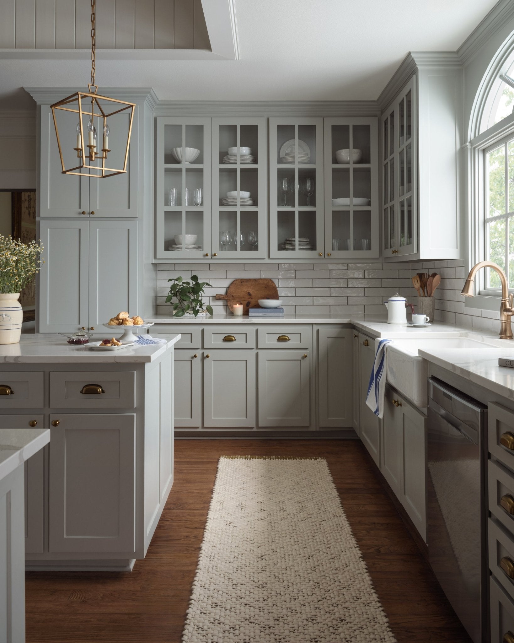 Magnolia Home by Joanna Gaines x Loloi Betty Ivory / Green 11' - 6" x 15' Area Rug White Cliff Studio Area Rugs