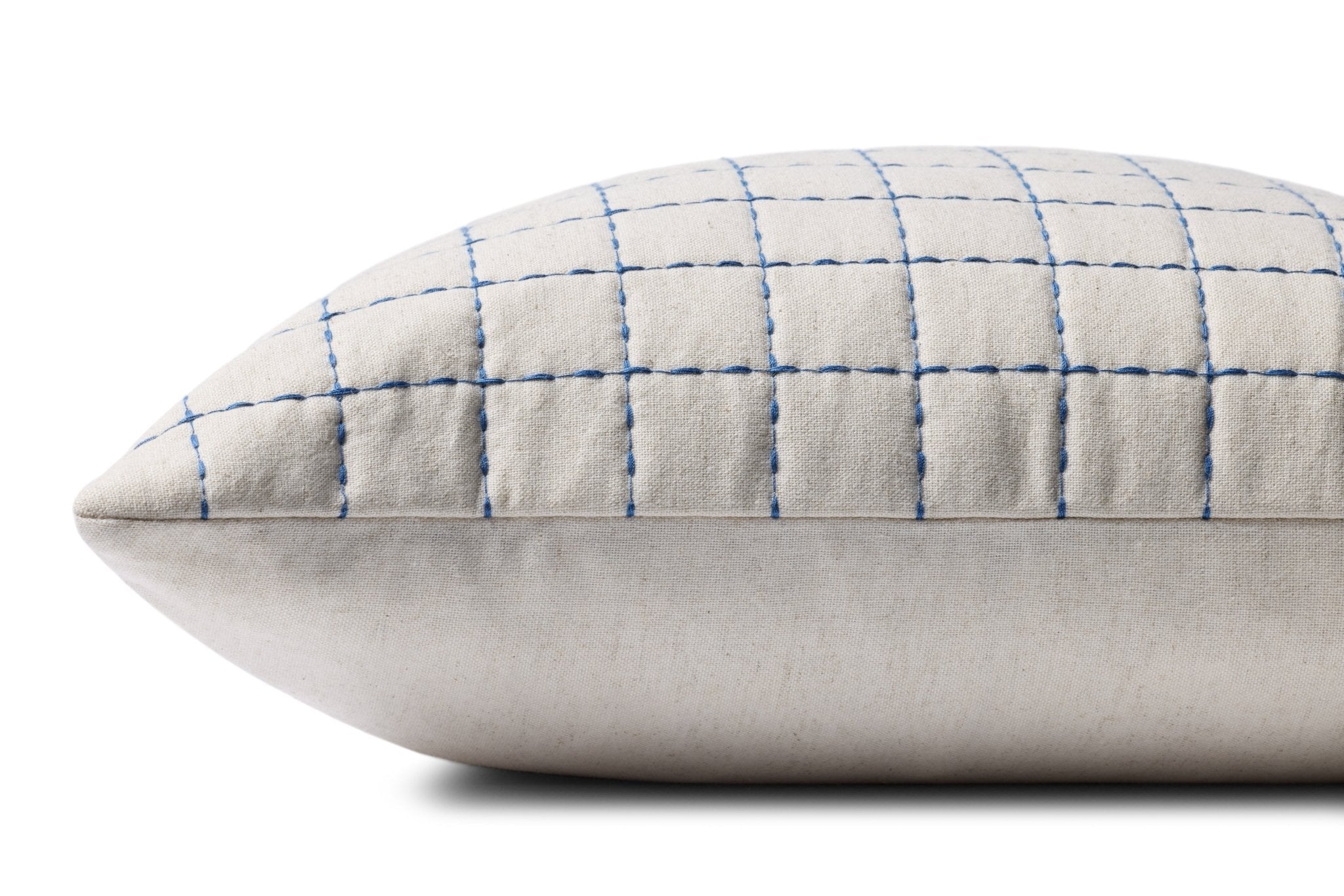 Magnolia Home by Joanna Gaines x Loloi Hattie Natural / Blue 18'' x 18'' Cover Only White Cliff Studio Throw Pillows