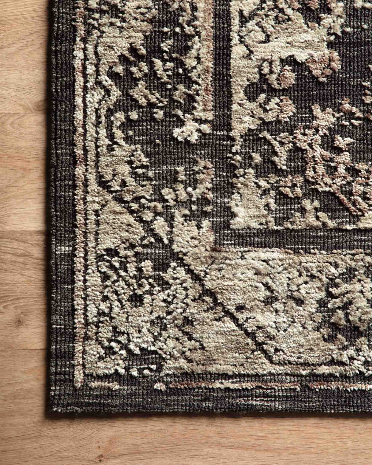 Magnolia Home by Joanna Gaines x Loloi Lindsay Rug, 5' x 7'6"