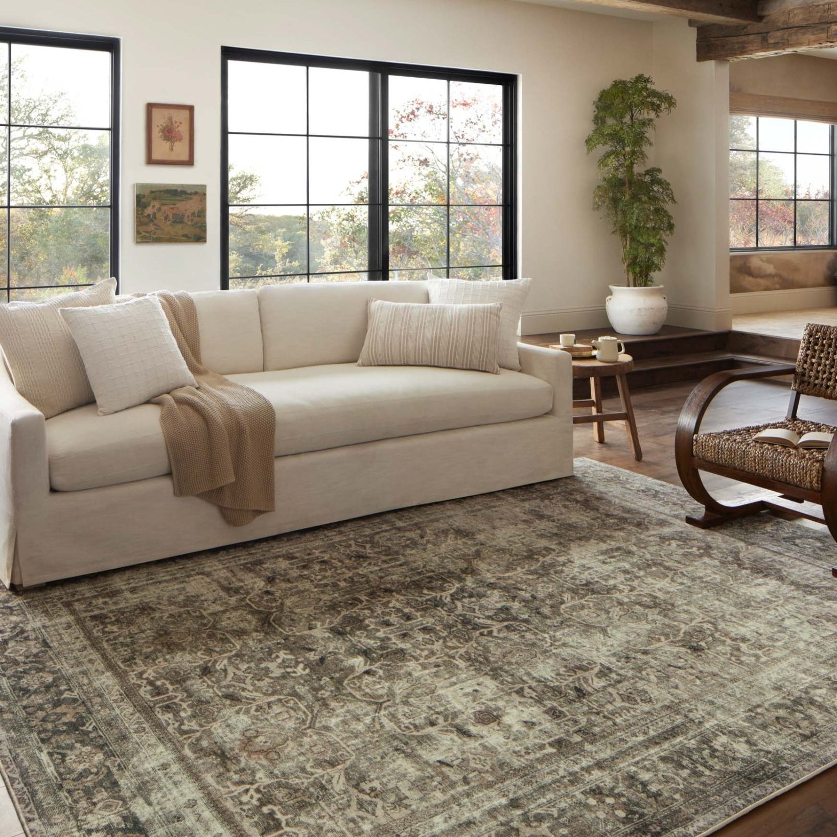 Magnolia Home by Joanna Gaines x Loloi Mary Ivory / Black Pillow White Cliff Studio Throw Pillows