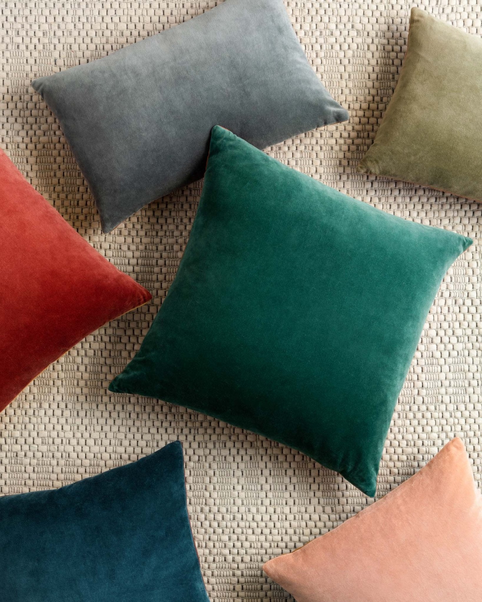 Magnolia Home by Joanna Gaines x Loloi P1153 Denim / Tan Pillow White Cliff Studio Throw Pillows