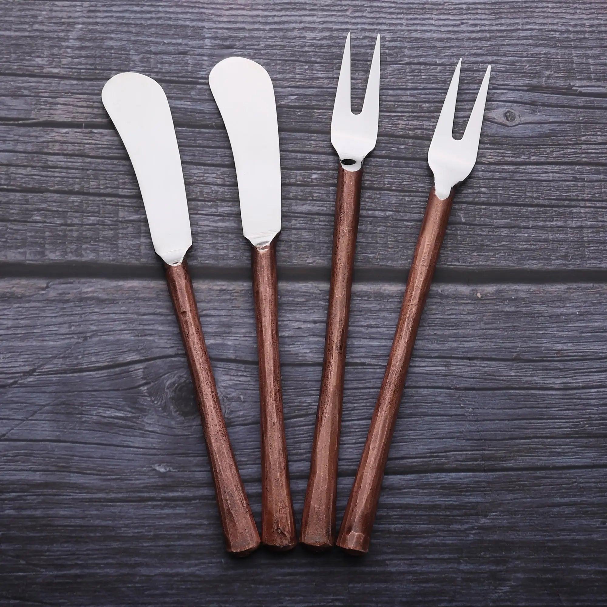 MEDICKI CHEESE FORK & SPREADER 4 PC. SET White Cliff Studio Flatware