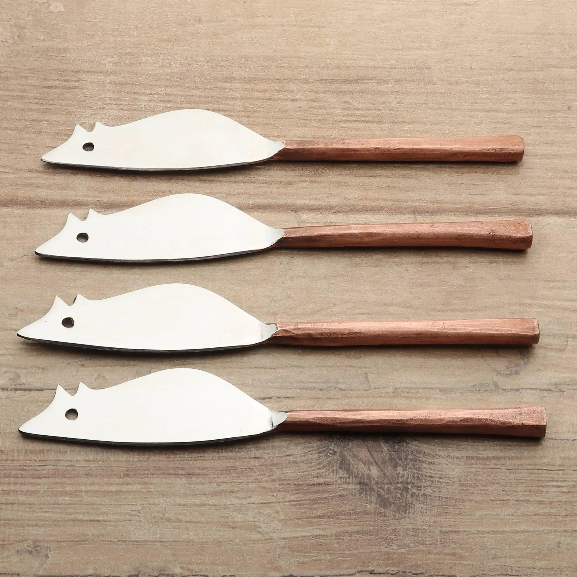 MEDICKI RATONCITO CHEESE SPREADER/KNIFE 4 PC. SET White Cliff Studio Flatware