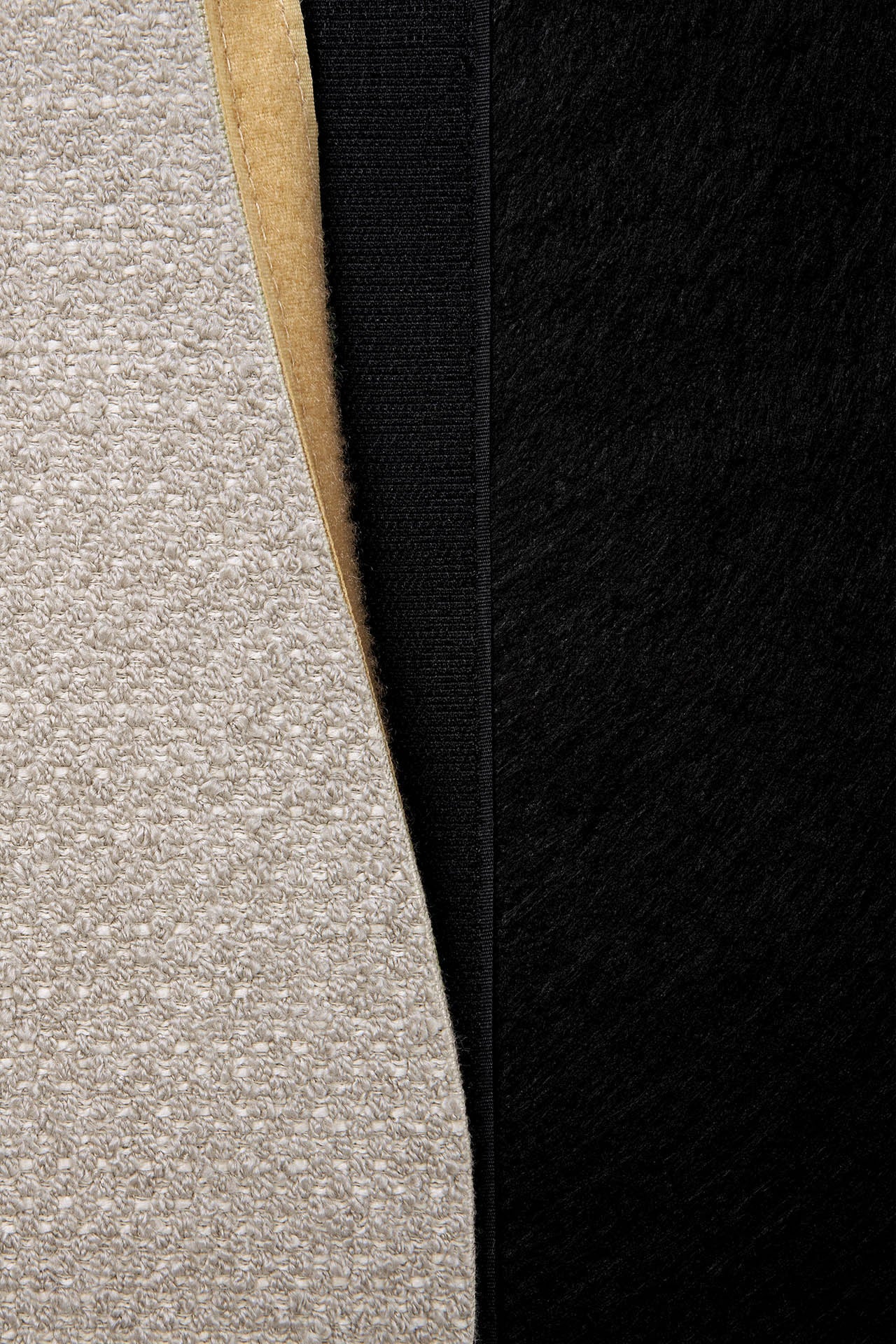 Mellow complementing cushion - Ivory fabric White Cliff Studio Throw Pillow