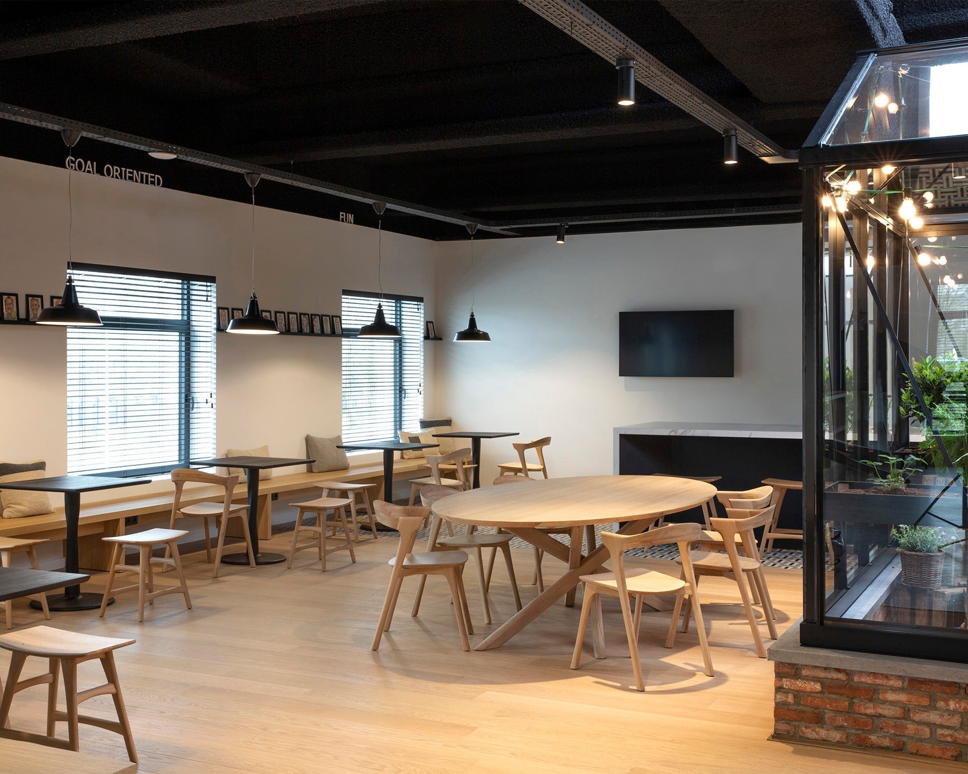 Mikado Dining Table White Cliff Studio Dining Table