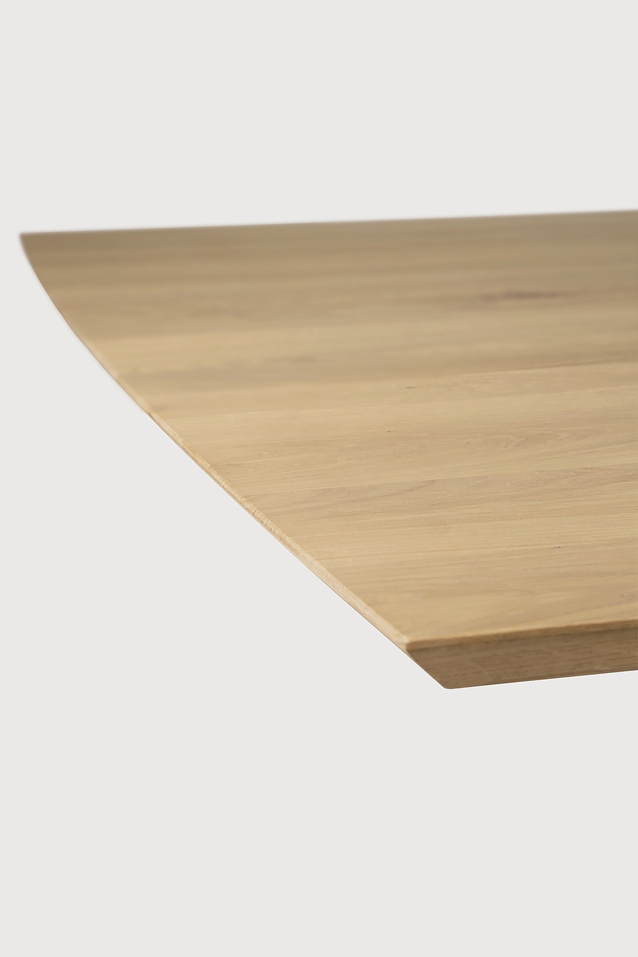 Mikado dining table - oak - rectangular White Cliff Studio Dining Table